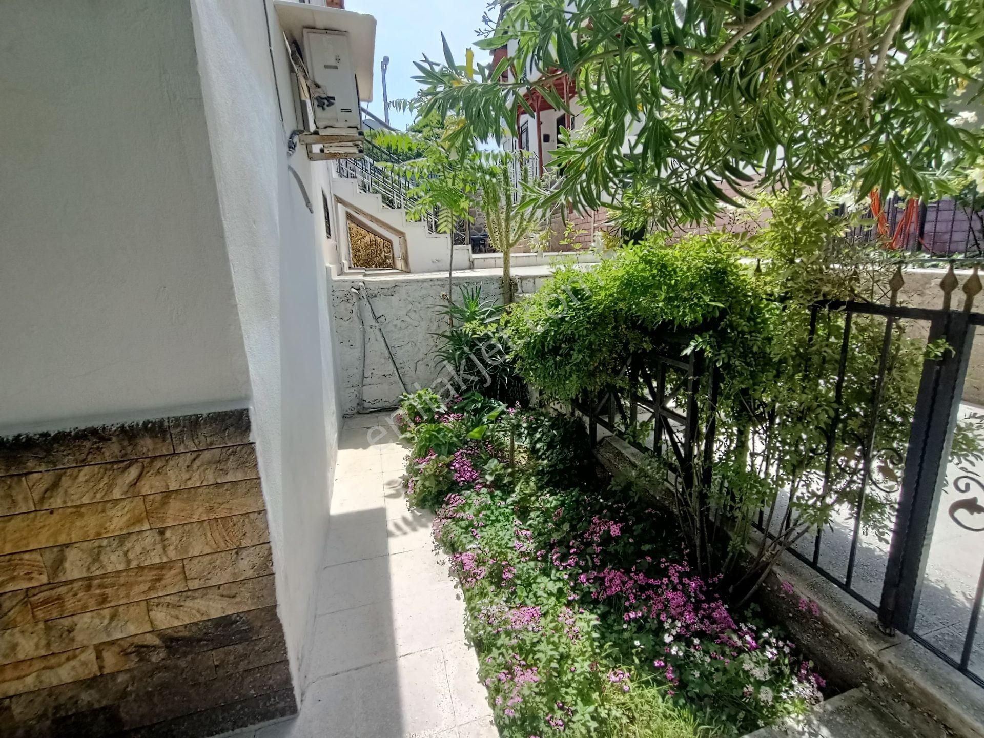 Çiğli Aydınlıkevlerde Diş Hastanesi Yakını Kelepir Müstakil 5+1 - Görsel 17