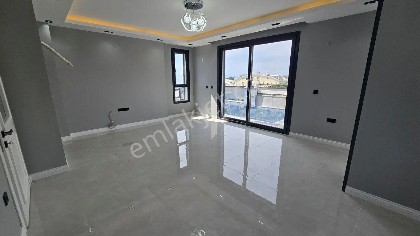 Didim Mavişehir’de Eşsiz Konumda Lüks Villa Köşe Parsel, Havuzlu, Deniz Manzaralı - Görsel 5