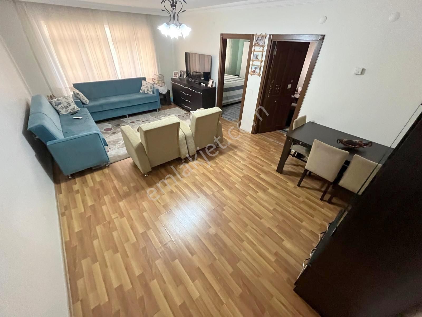 A.eğlence Yakını 3+1 Orta Kat Konumlu Full Yapılı Güney Cephe