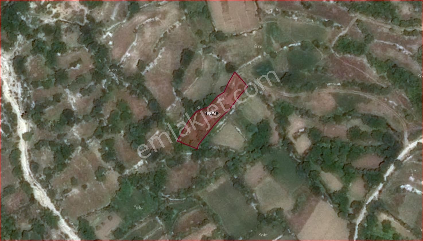 Asya Evim Emlaktan Ağlasun Yazır Köyün De Satılık Fırsat Tarla