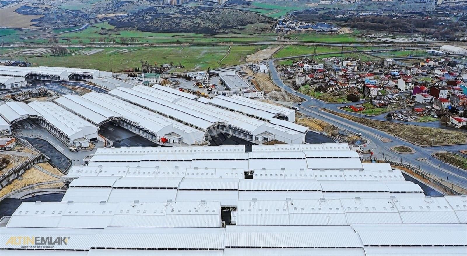 Fırsat !igtot İstanbul Gıda Toptancıları Sitesinde 100 M2 İşyeri