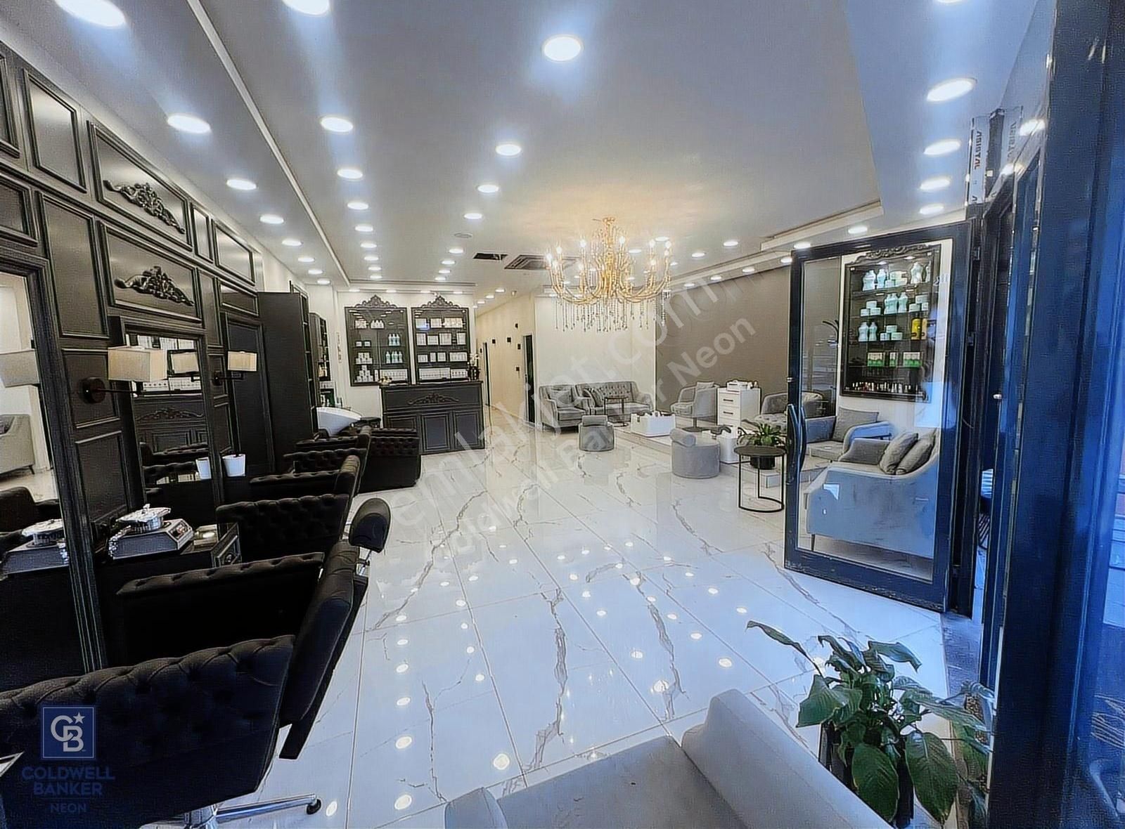 Beylikdüzü Westside, E-5 Cepheli Devren Kiralık Güzellik Merkezi