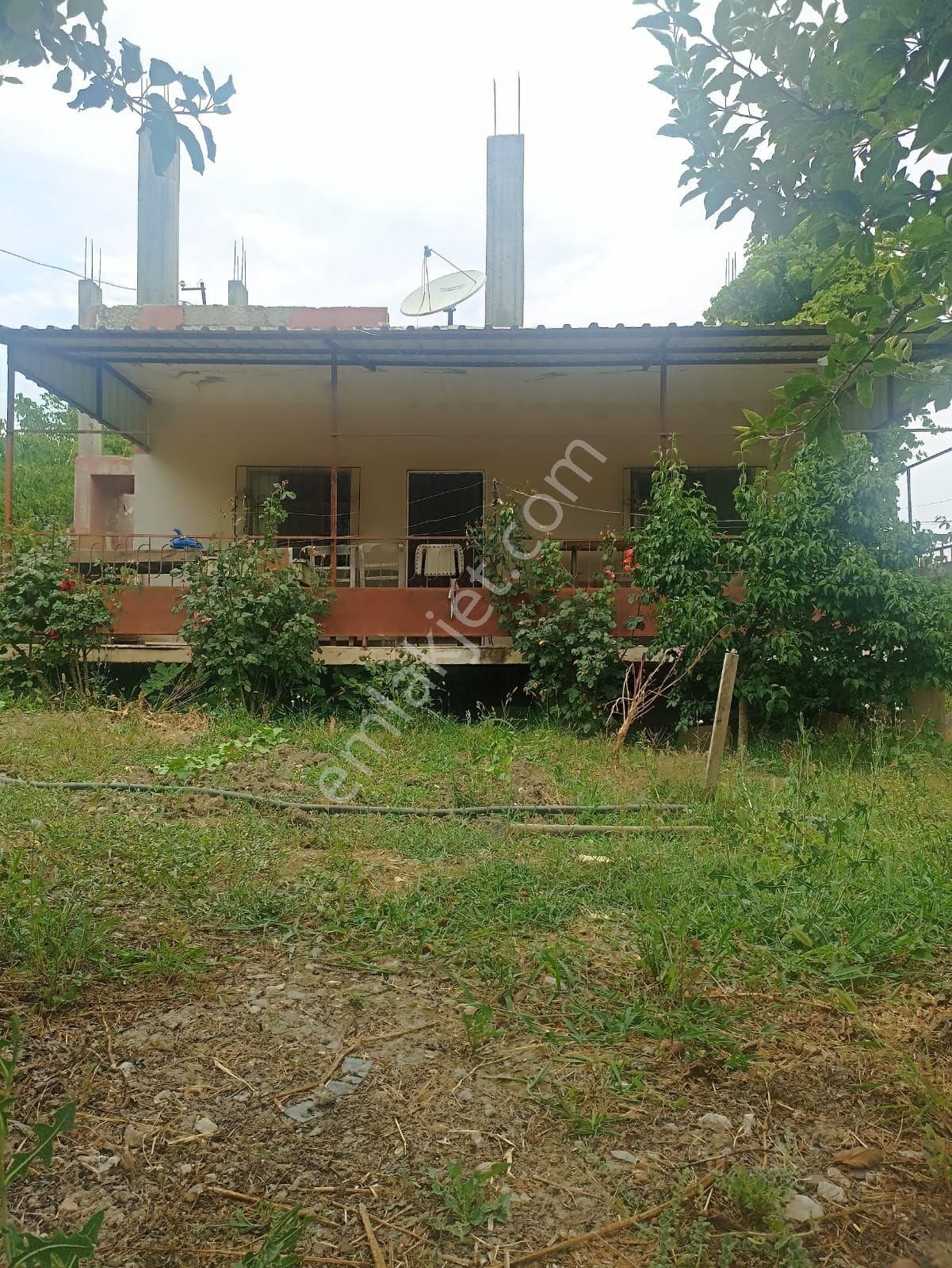 Çandır Sinapta 636 M2 Arsa İçinde Satılık Bahçeli Yayla Evi