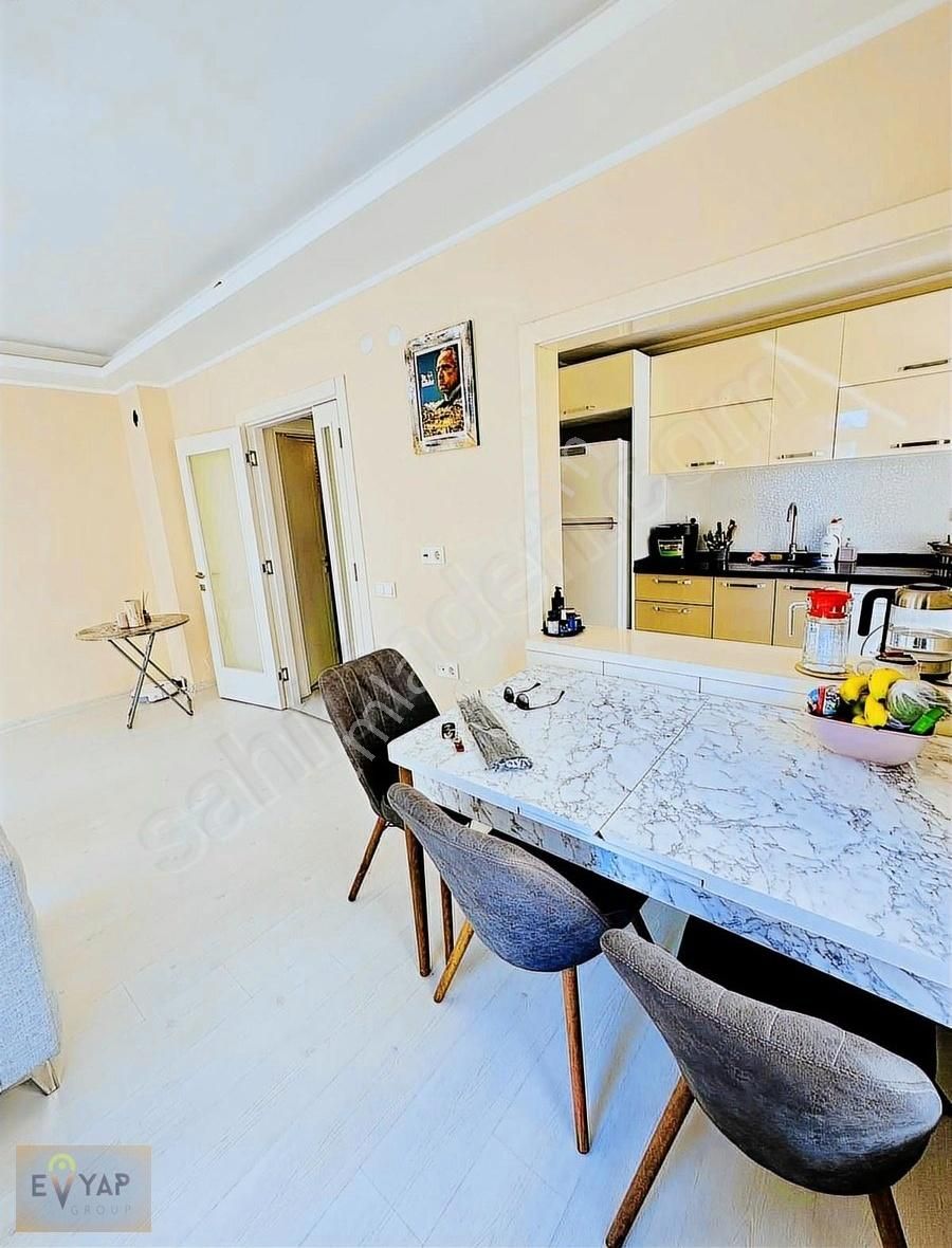 Şafakta Asansörlü Arakat Güney Cephe Satılık 2+1 Daire