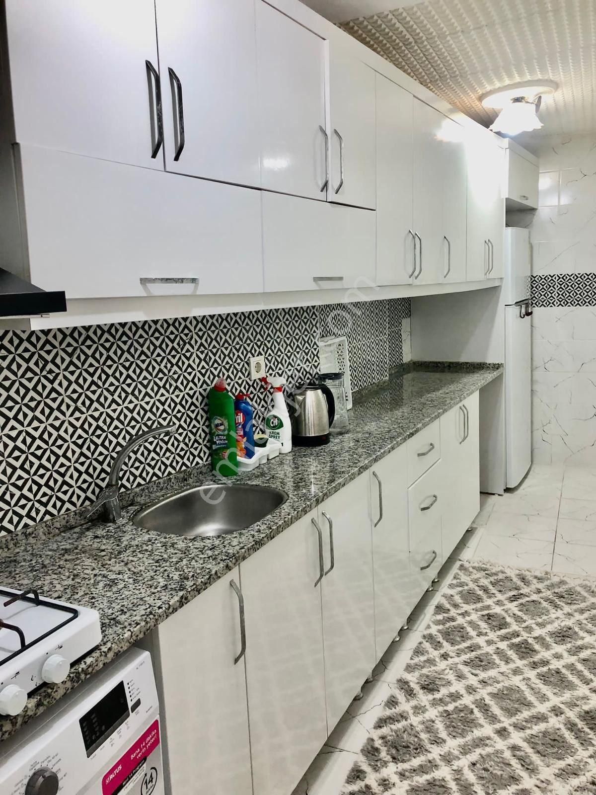 Akalından Üçyol Metroya Yakın Lokasyon Da 2+1 Satılık Daire