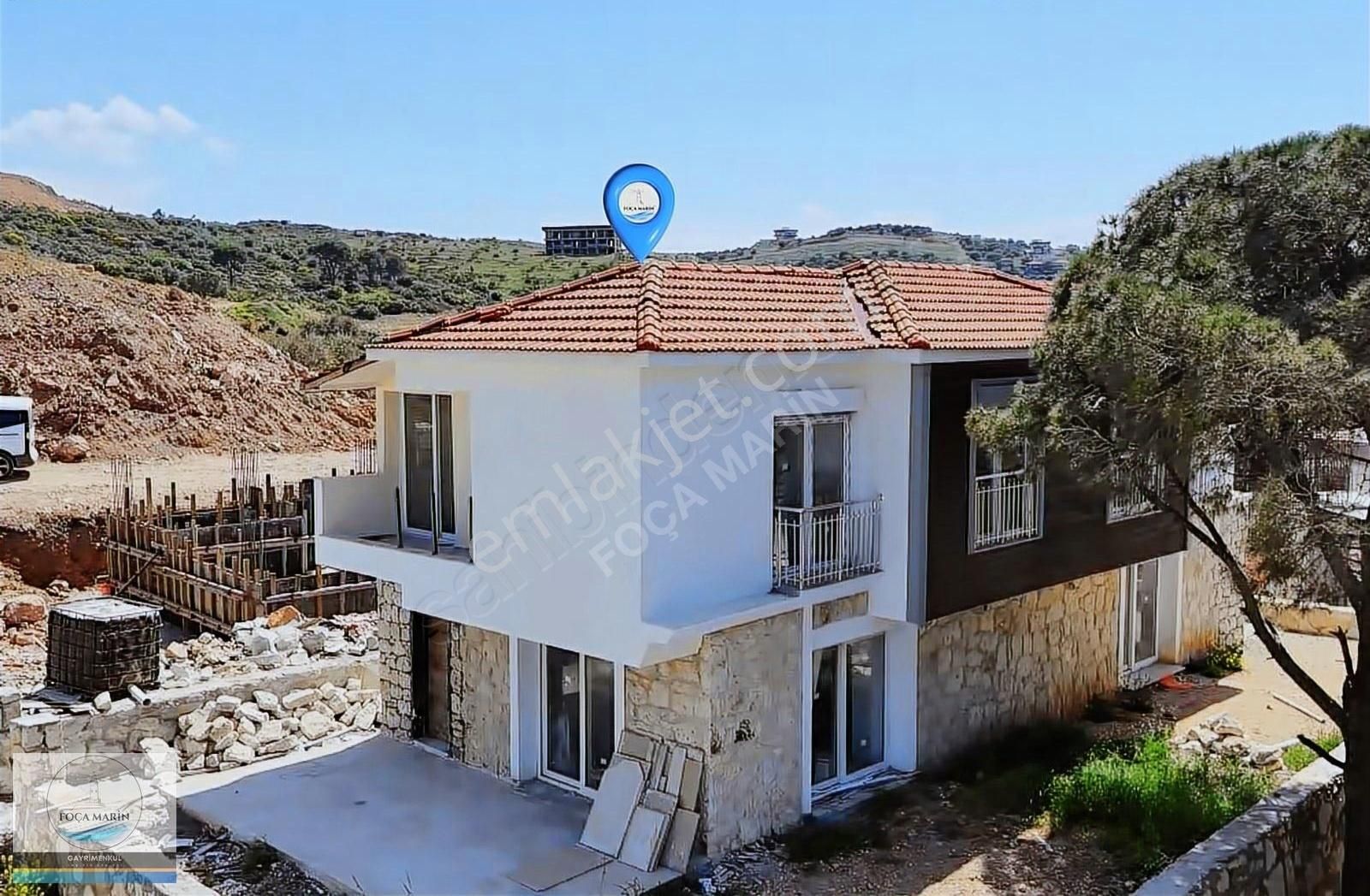 Yenifoça Mustafa K. Atatürk Mh. 3+1 Satılık Villa