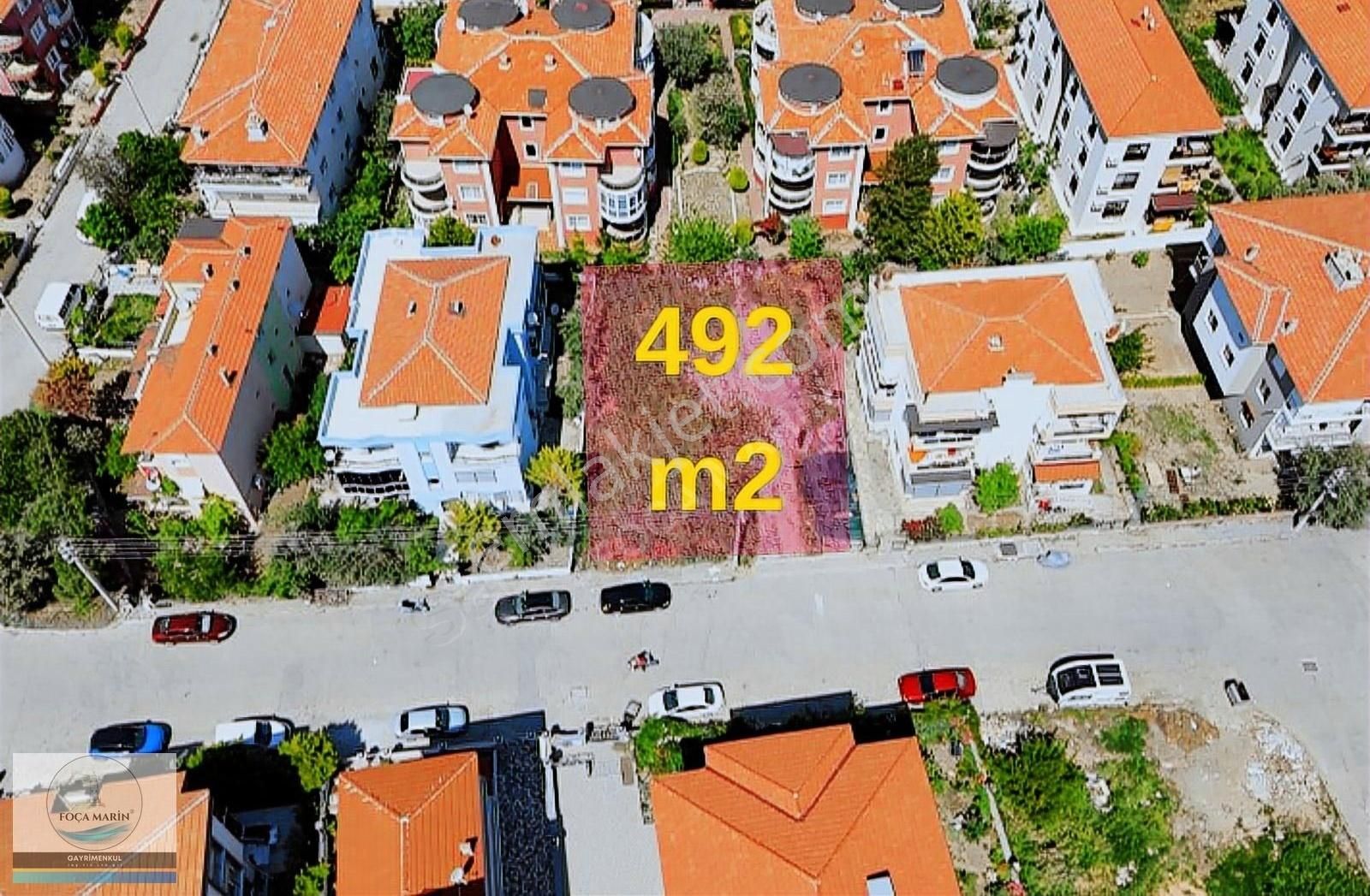 Yenifoça Merkezde Marinaya Yürüme Mesafesinde Satılık Arsa