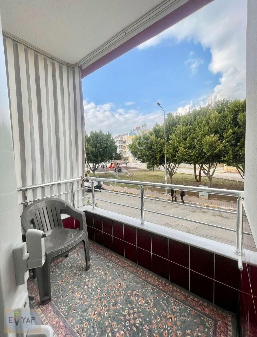 Şafakta Önü Açık Katta Geniş 3+1 Satılık Daire