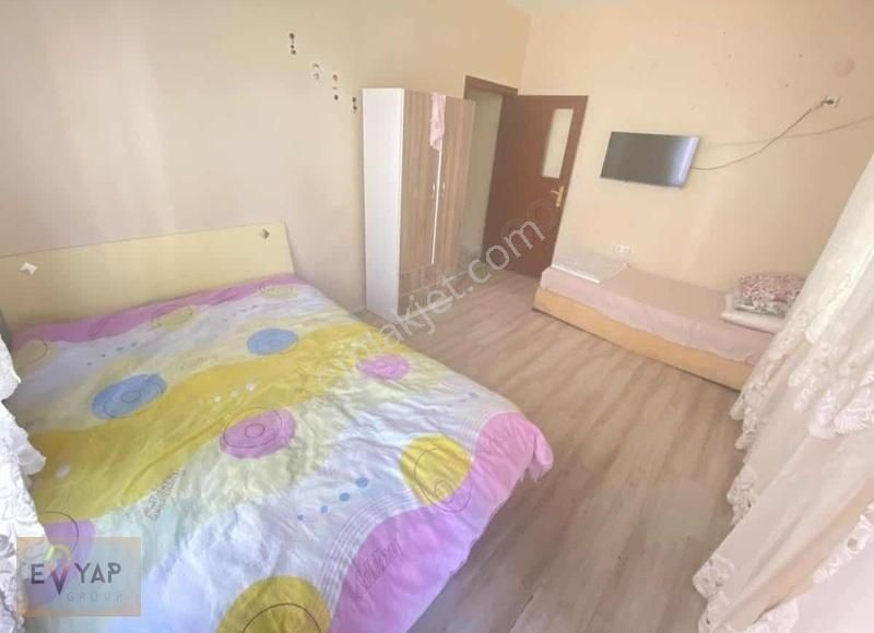 Gülveren'de 2+0 Balkonlu Eşyalı Kiralık Daire