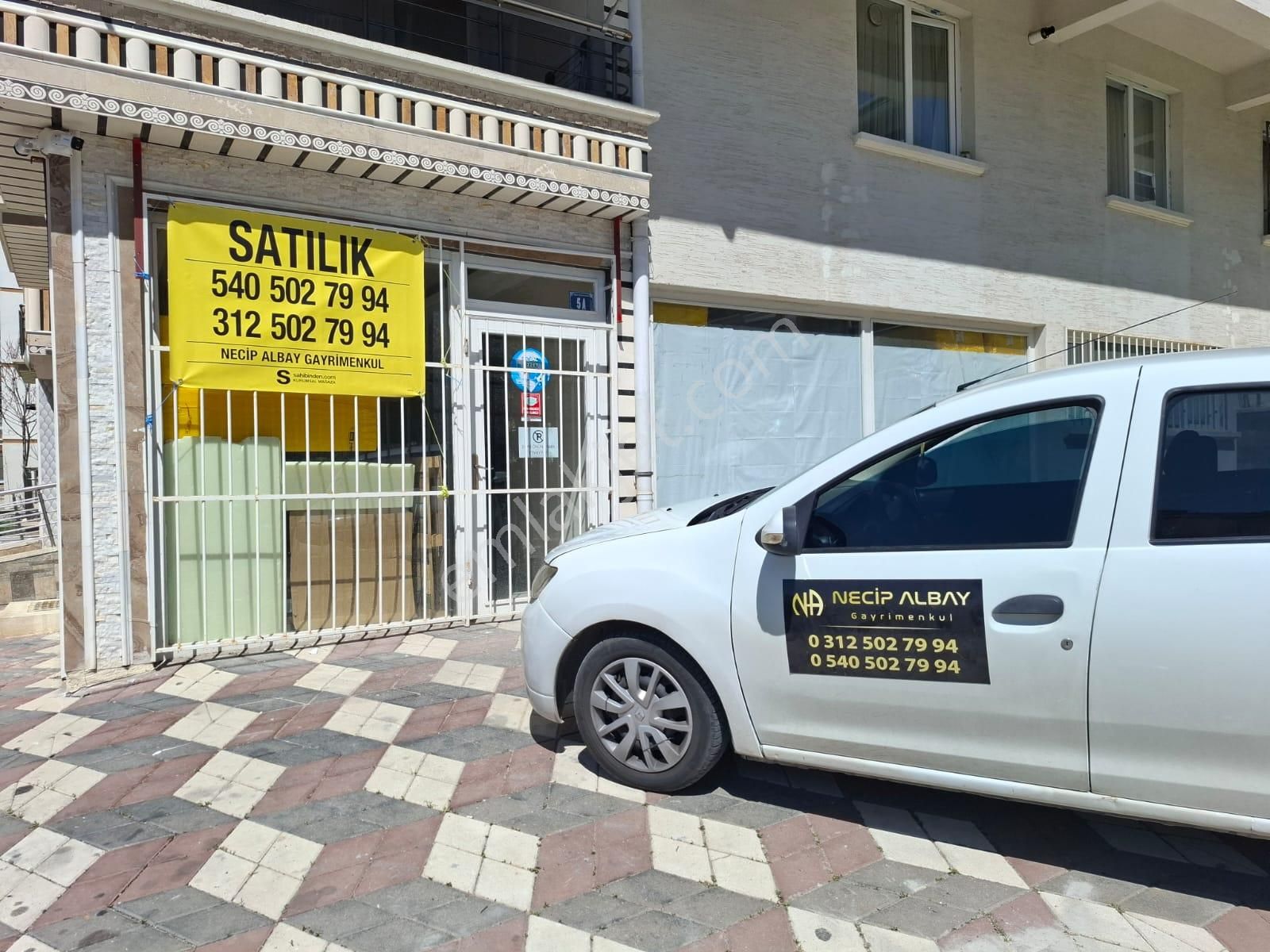 Necip Albay'dan Sancaktepe Mah 130 M2 Düz Giriş Bağımsız Dükkan