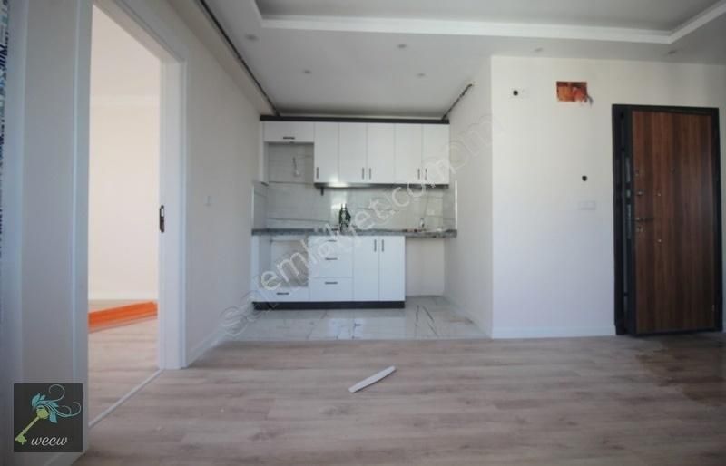 Marmaracık Merkede 2+1/ 70 M2 Yüksek Giriş Balkonlu Sıfır Daire