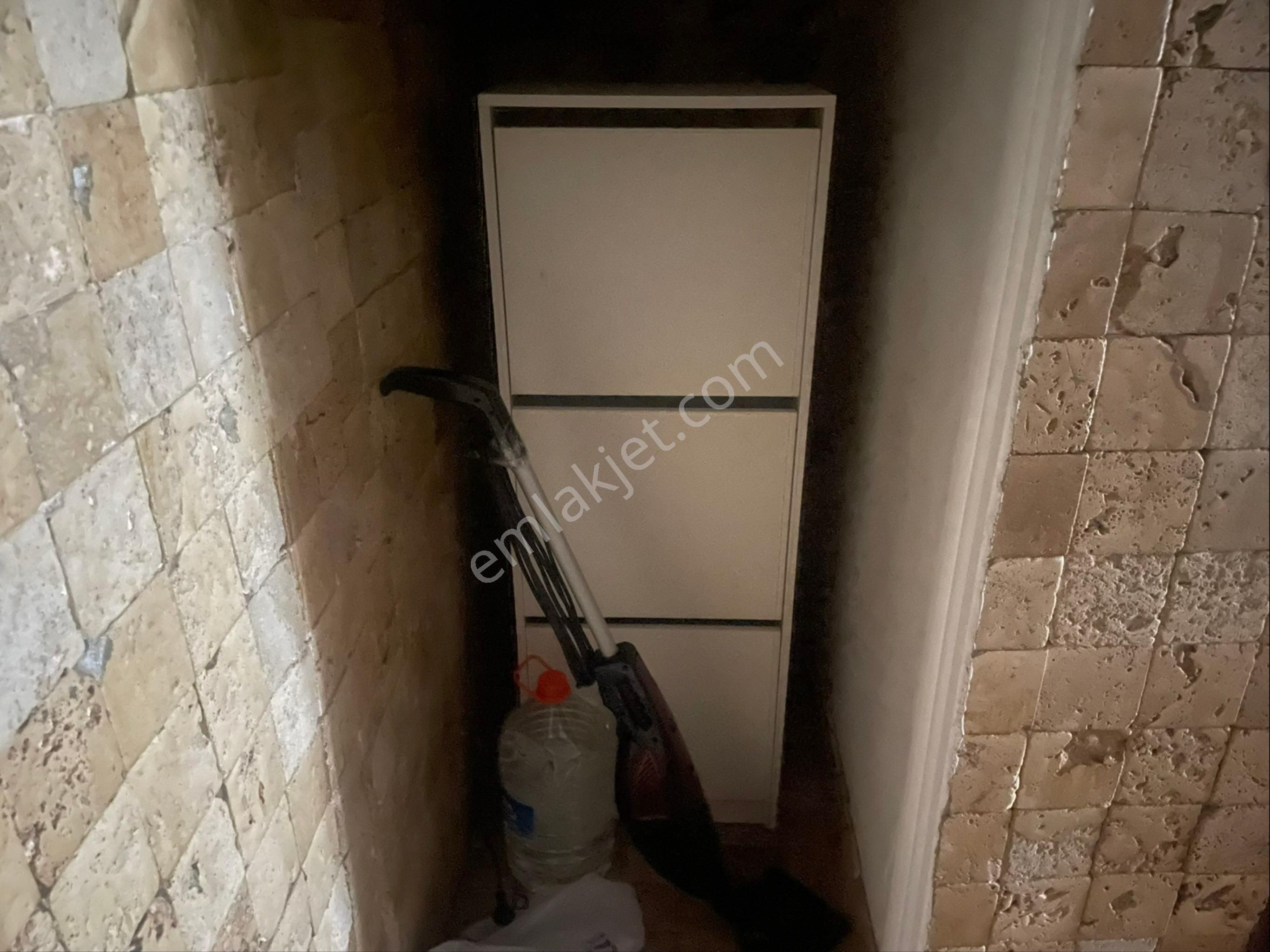 Akalından Üçyol Metro Yakını 2+1 Modern Eşyalı Zevkli Bir Daire