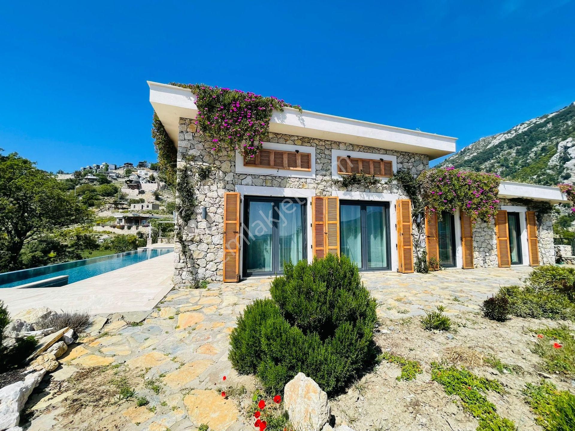 Goldhouse Dan Satılık Villa Deniz Manzaralı Ultra Lüks 4+1 - Görsel 15