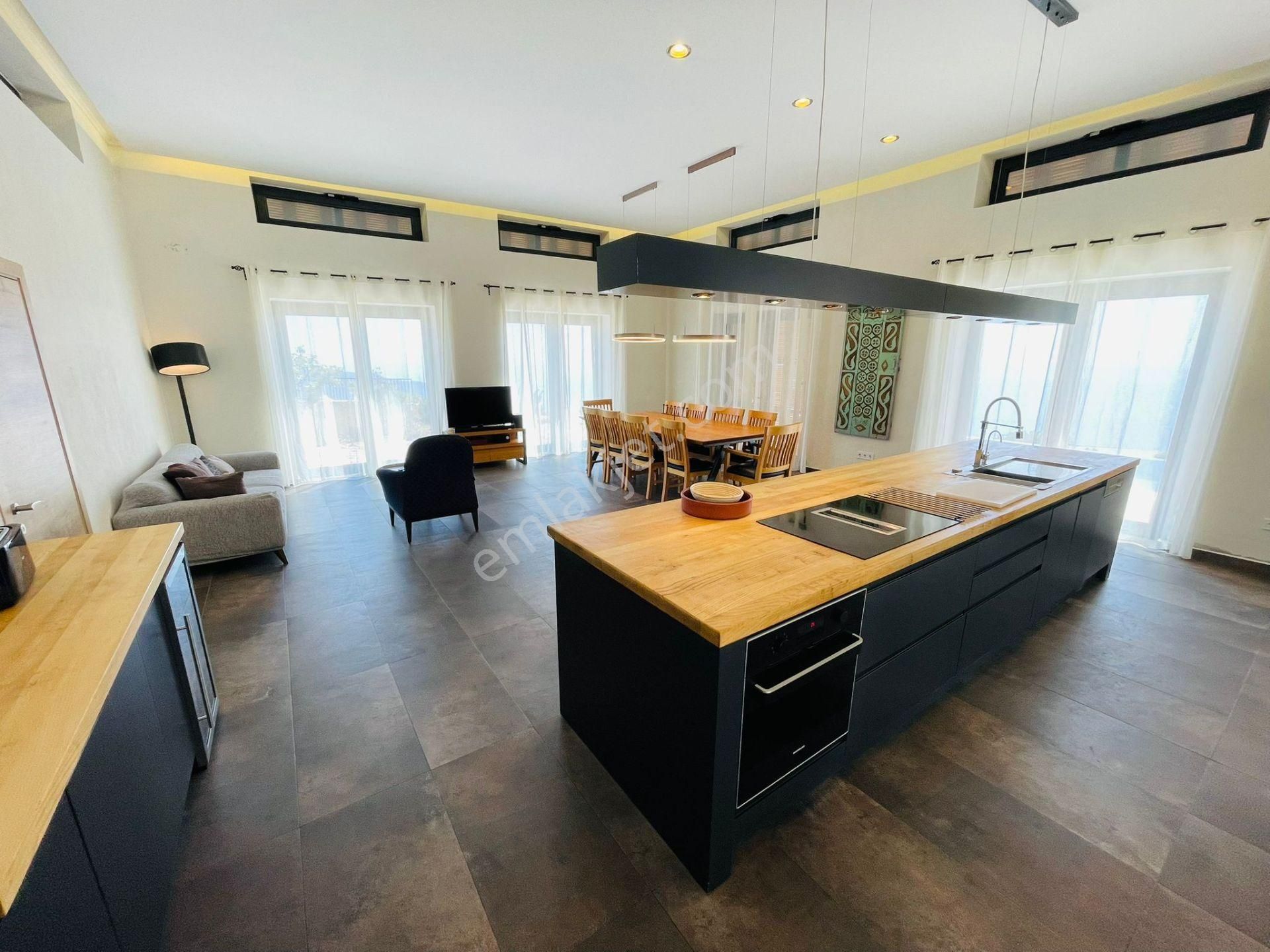 Goldhouse Dan Satılık Villa Deniz Manzaralı Ultra Lüks 4+1 - Görsel 19