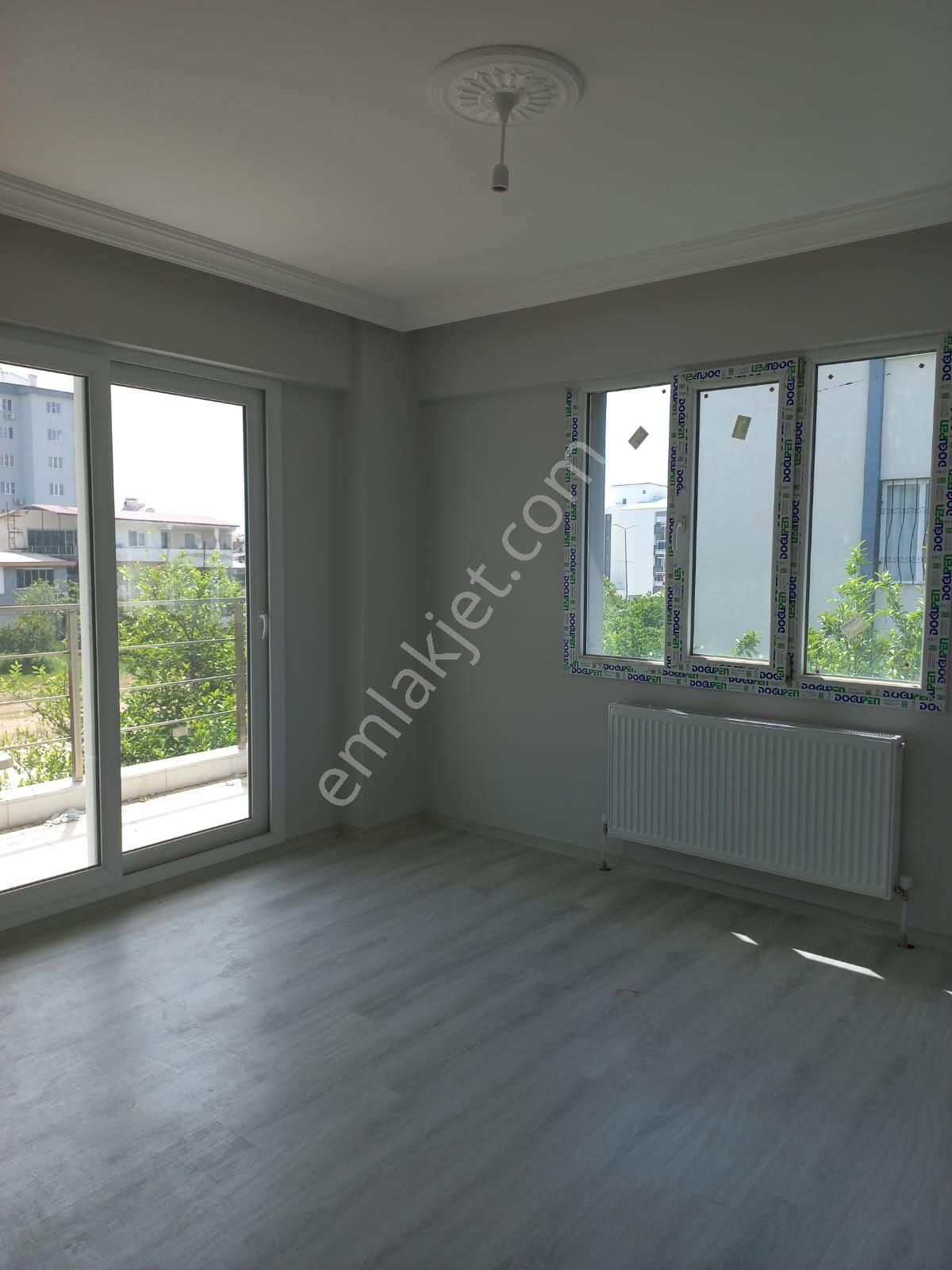 Yesil Mah De 3+1 Sifir Daire Dogslgaz Kombili