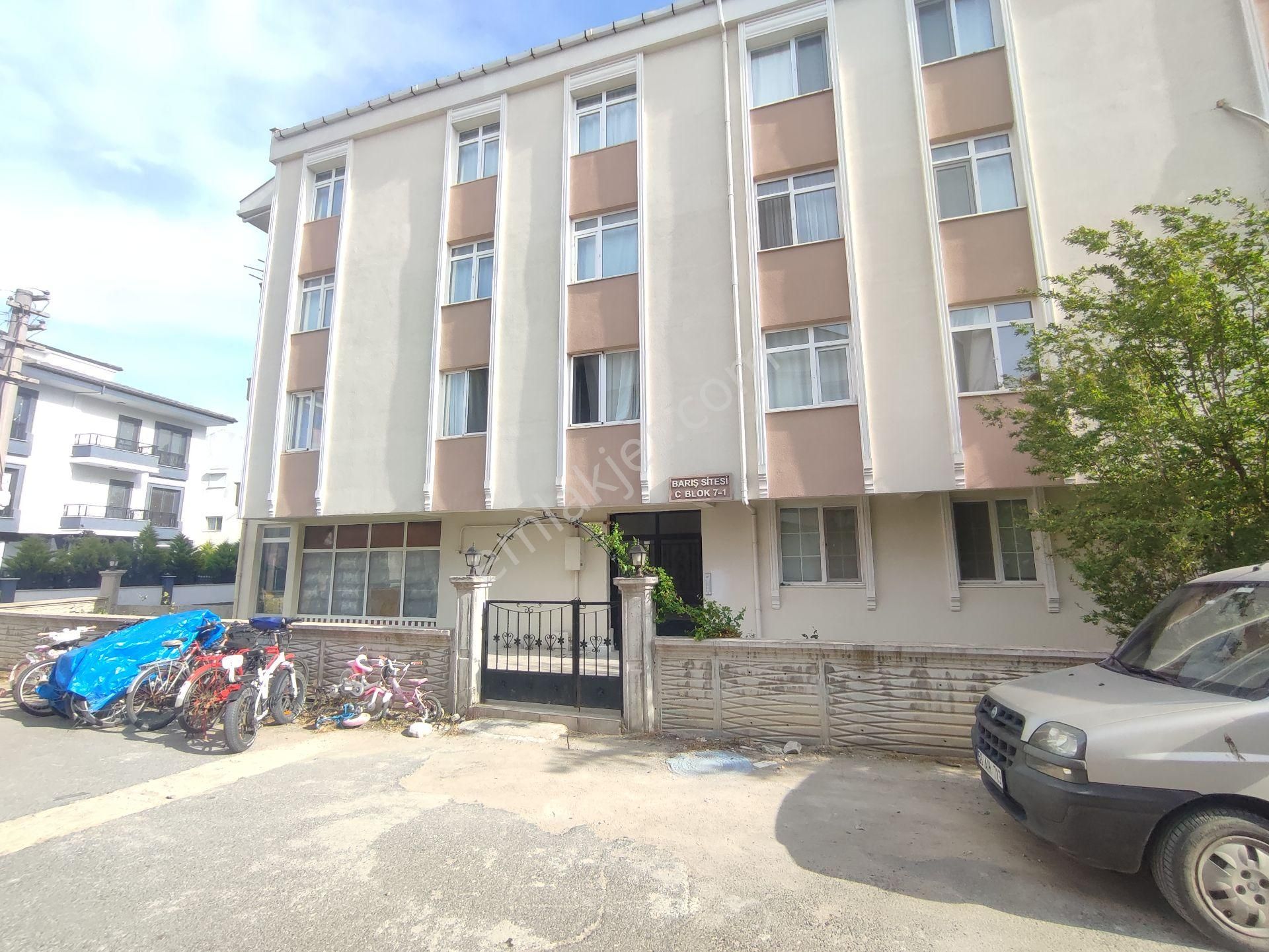 Bulut Yatırımdan 2+1 Merkezi Konumda Denize Yakın Yazlık Daire