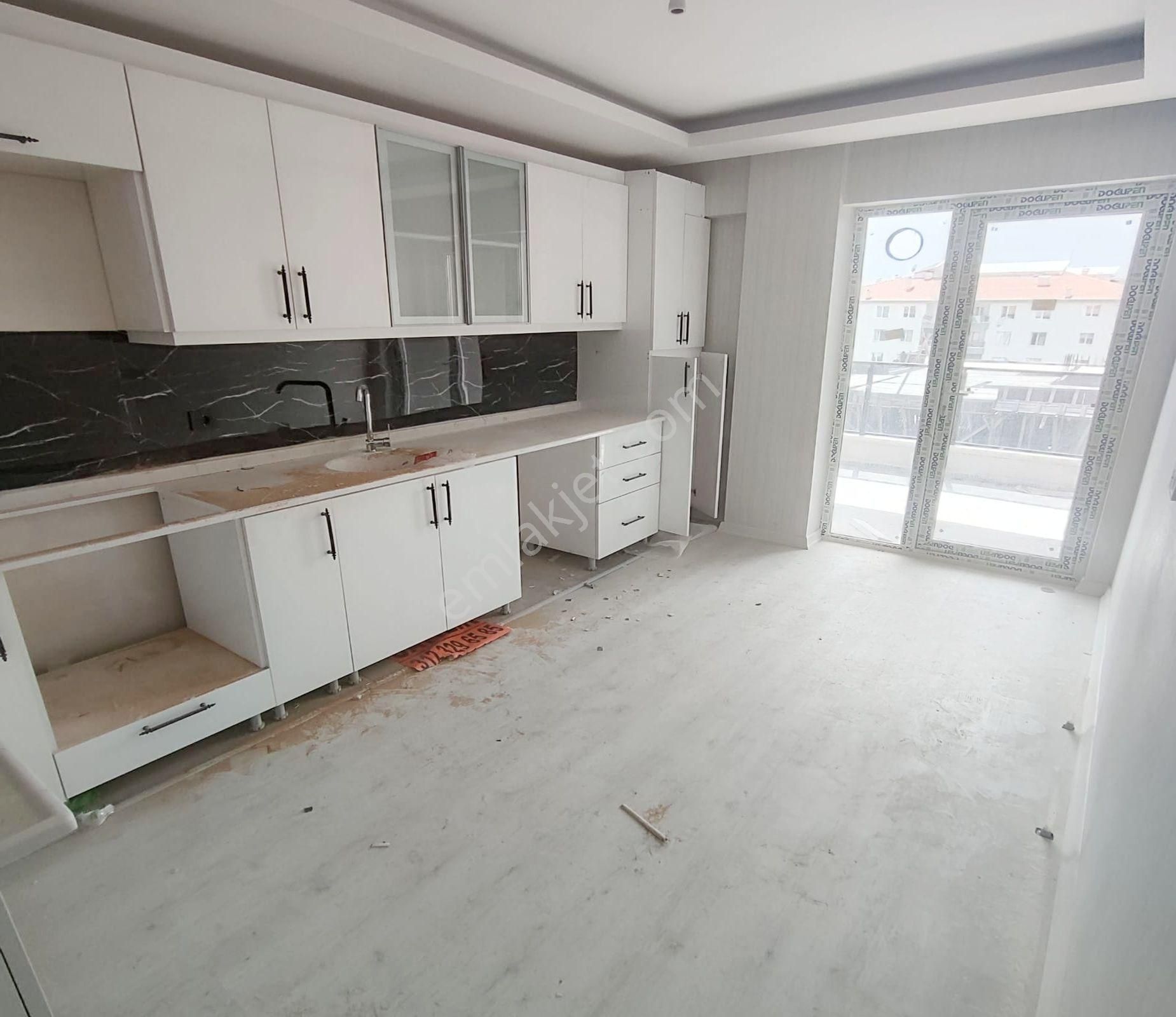 Karakaya Botanik Park Yanı Çift Teras Çift Mutfak Full Yapılı5+2
