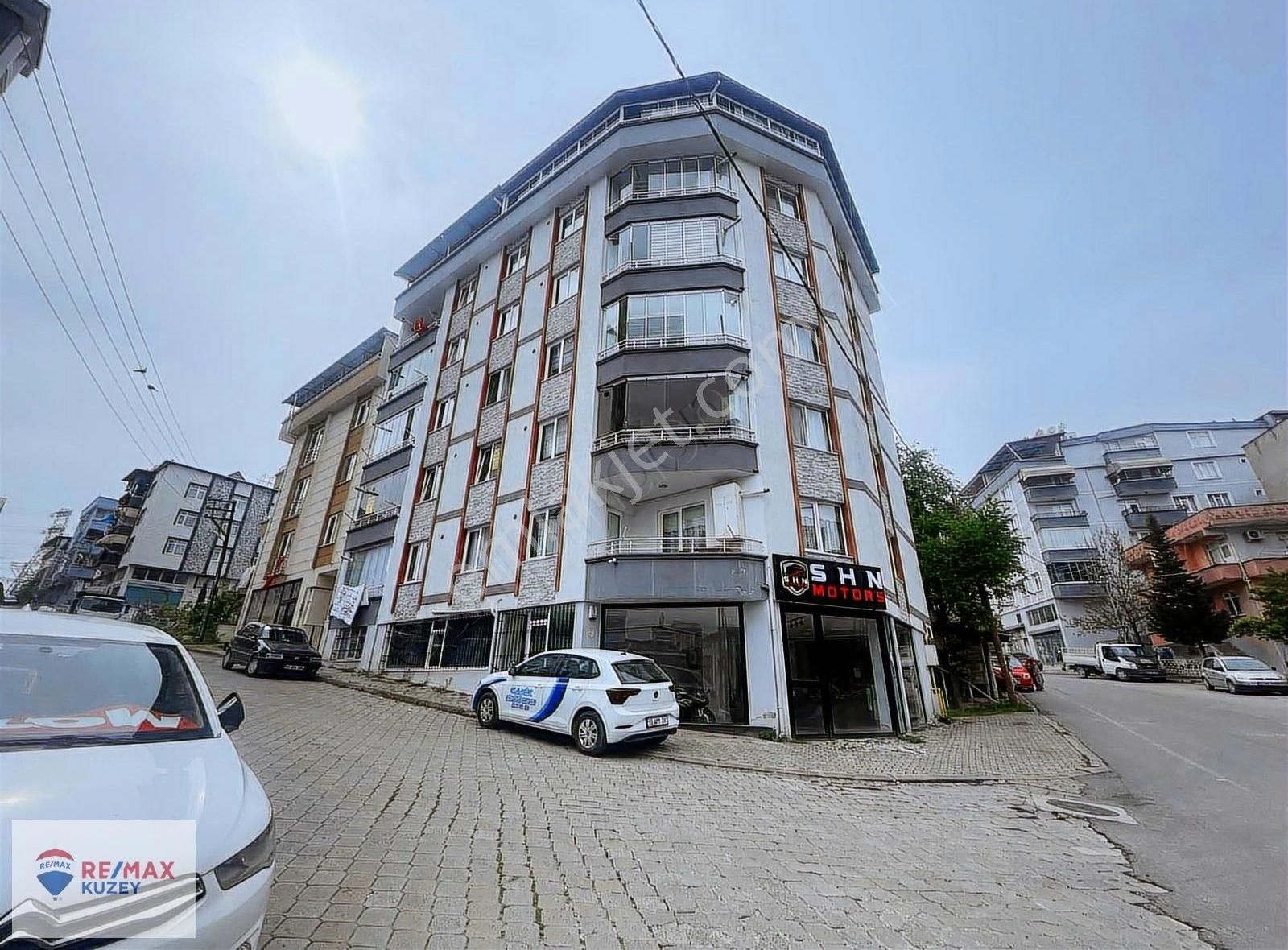 Remax Kuzey Mürşide'den Kazım Karabekir Mh. Satılık 3+1