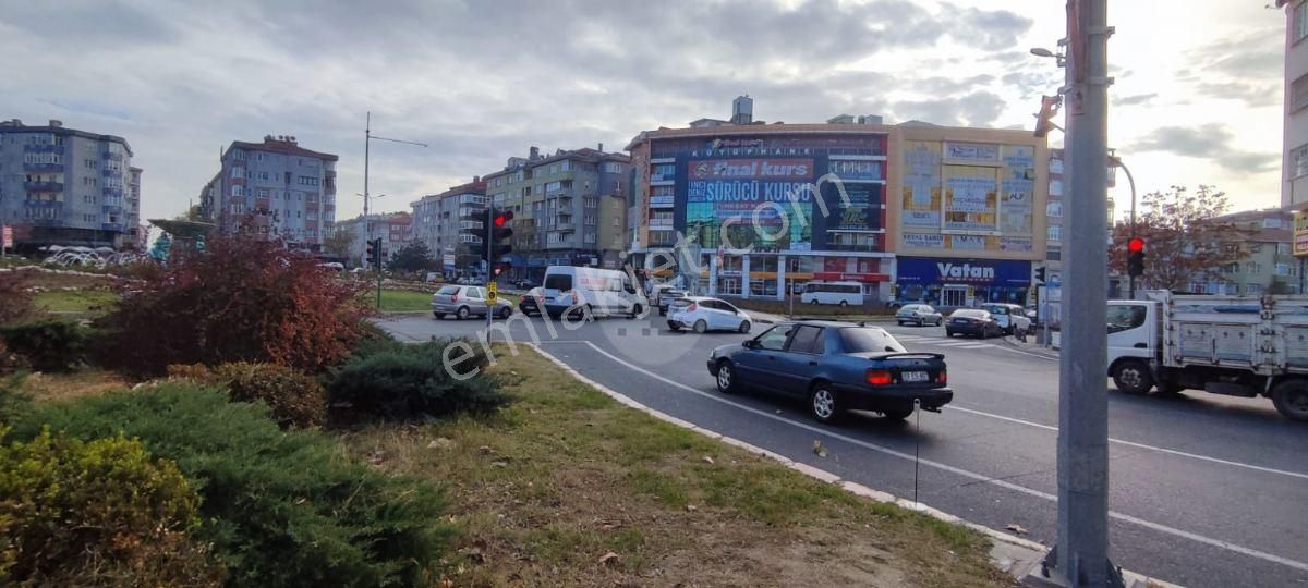 Çorlunun En Büyük Döner Kavşağında Satılık Daire (işyeri)p.no.1755 M - Görsel 21