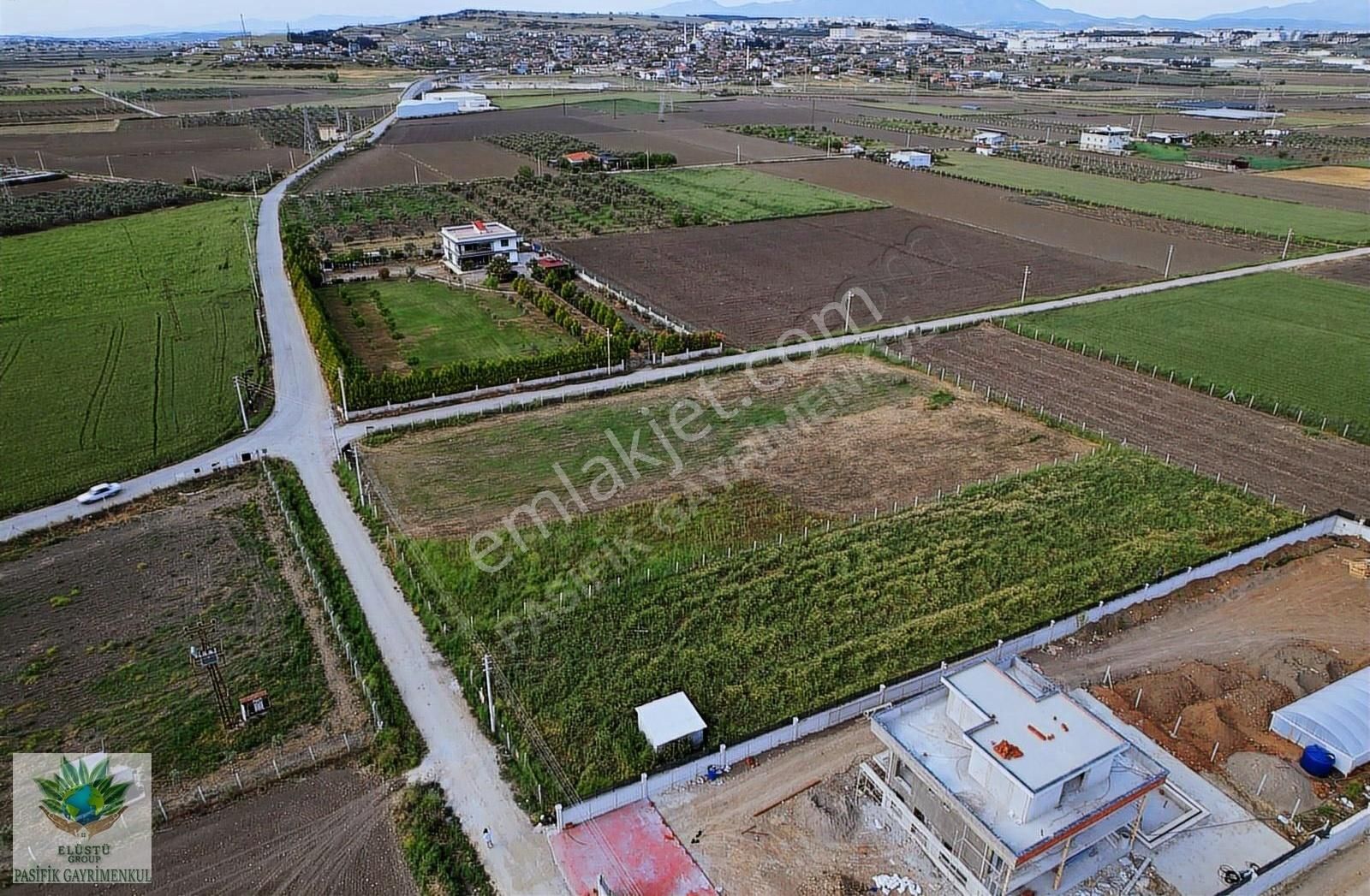 Pasifikten Menderes Tekelide 2.298 M² Güzel Lokasyonlu Arazi
