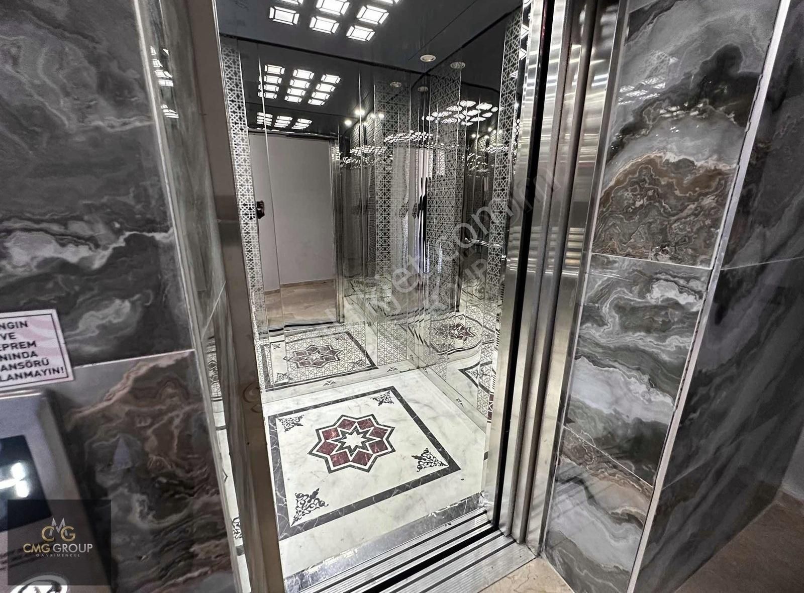 Cmgden Karasamsun 2+1 100m2 Sıfır İskanlı Arakat Geniş Balkon