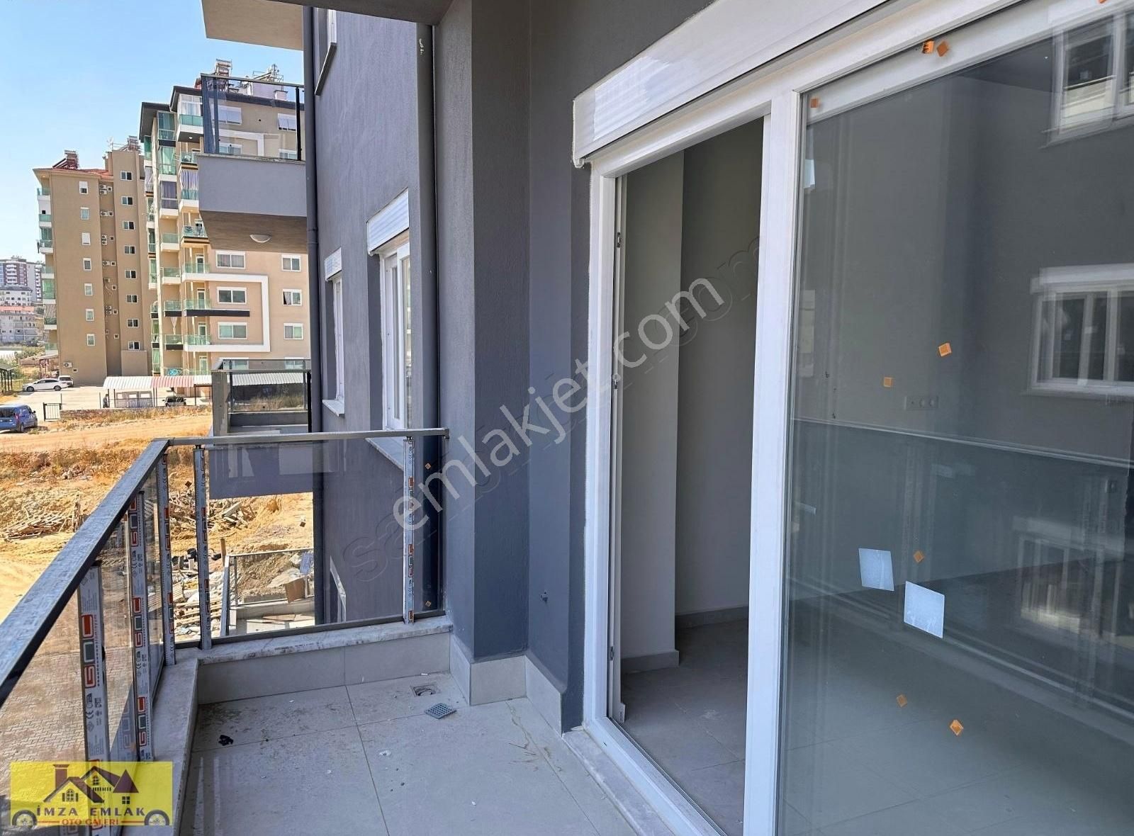 Alanya Konaklı Payallar Sınırında Yeni Sıfır Havuzlu Daire - Görsel 3