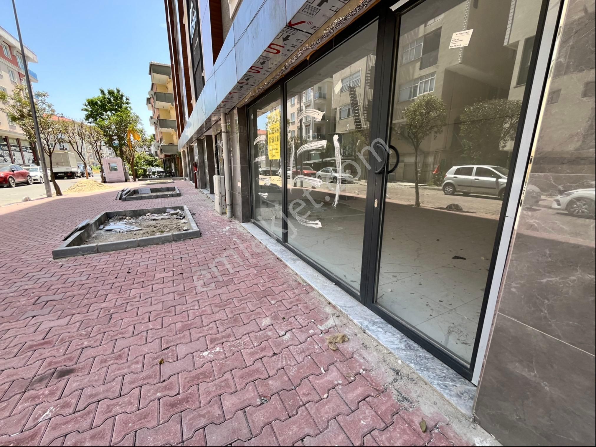 Bahçelievler Kiralık İşyeri Düzgiriş 50m2 Yeni Bina