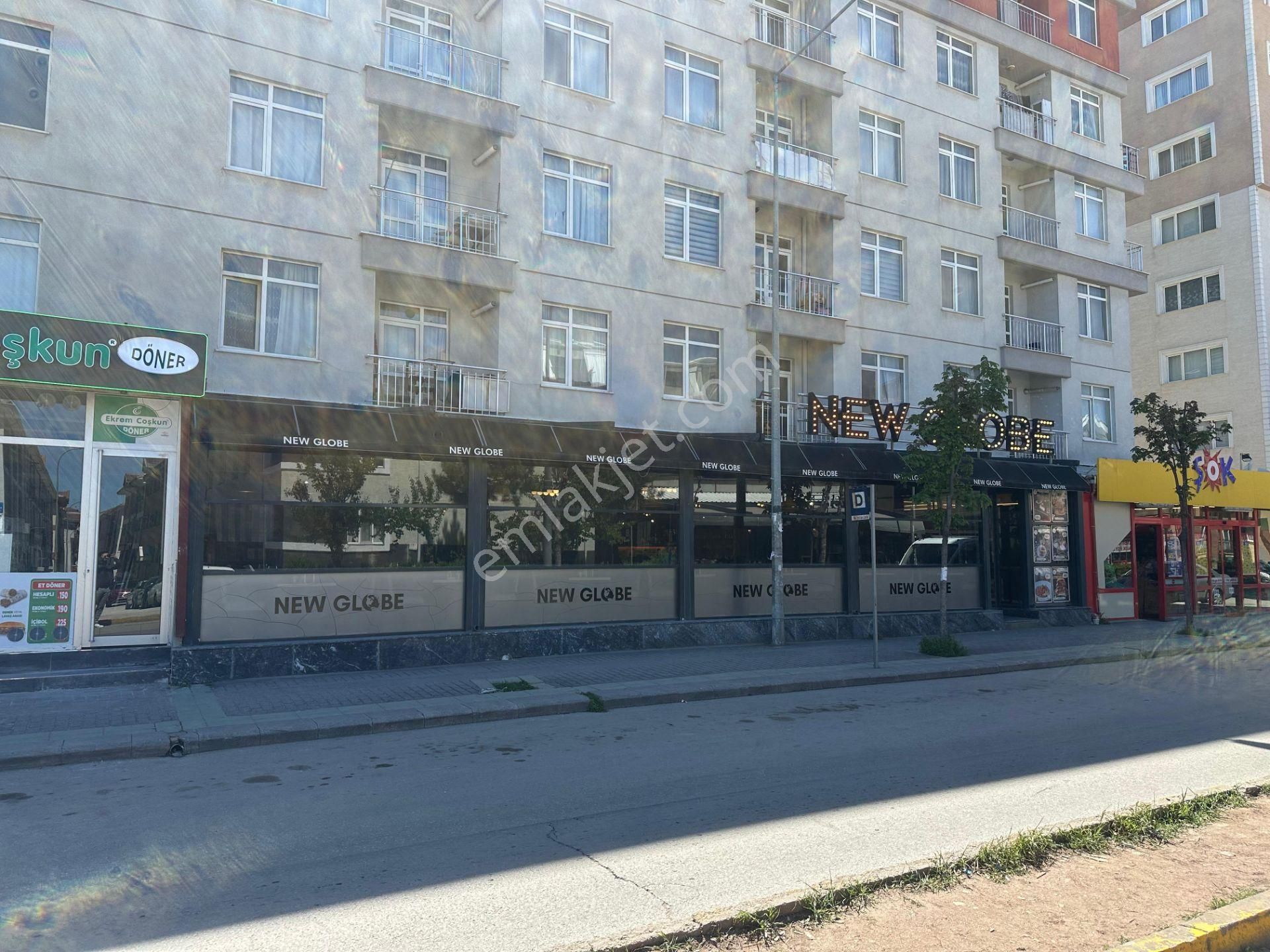 Osmangazi Üniversitesi Acil Giriş Kapısı Karşısı 200 M2 Dükkan
