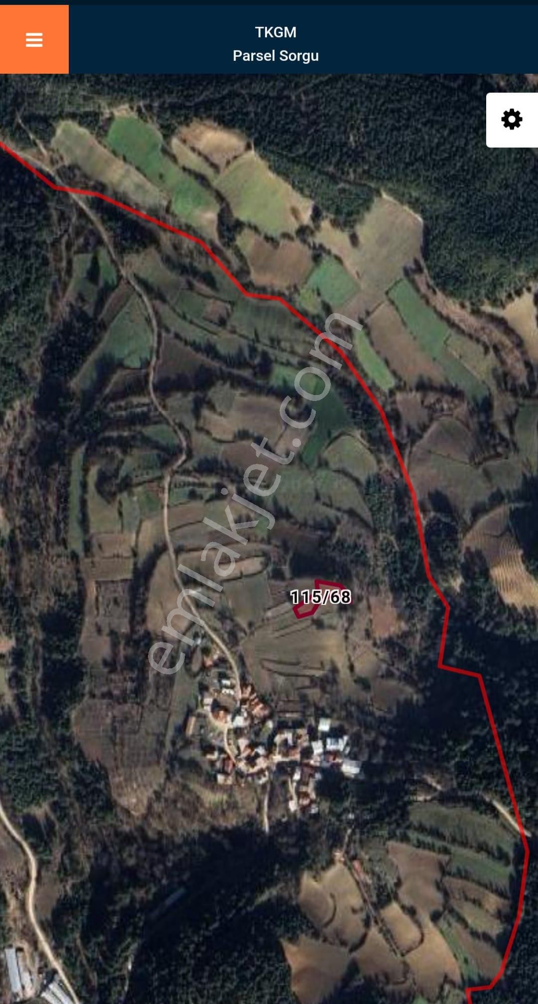 Bolu Merkez Topardıç Köyü Yerleşime Yakın 943 M2 Tarla