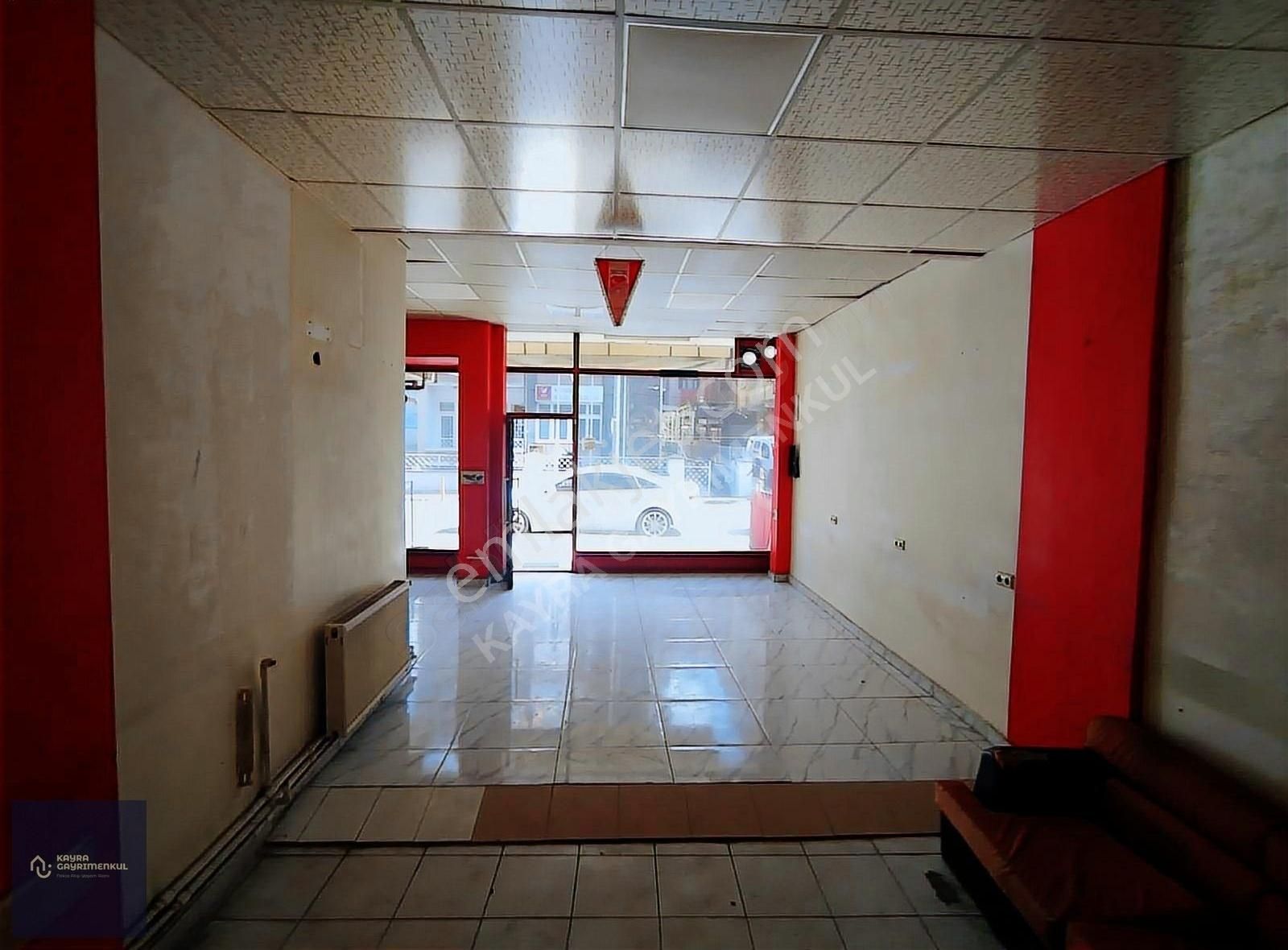 Kayra'dan Meydanda Kiracılı -yatırımlık-55 M2 Meskenli Dükkan!!