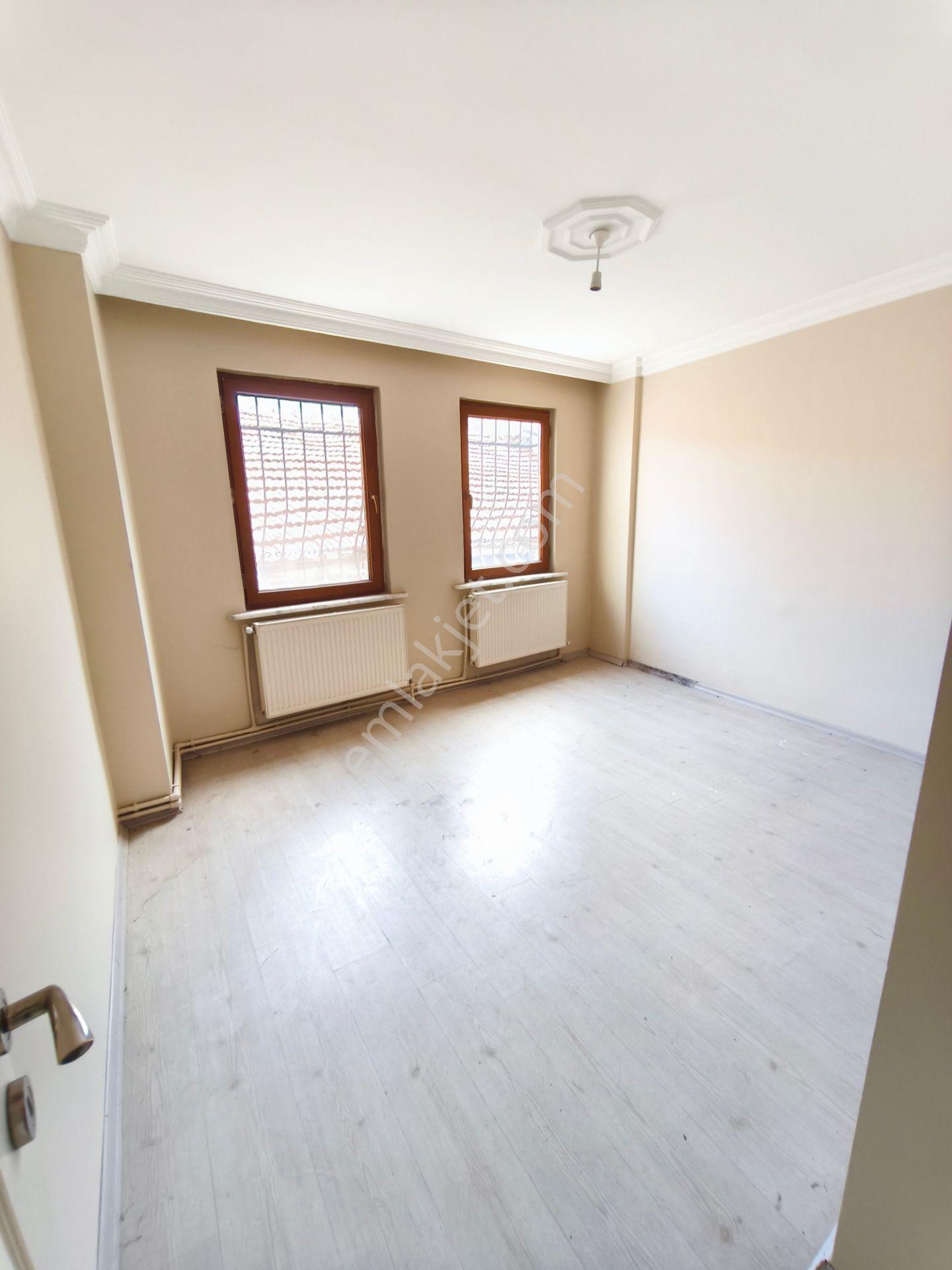 Eyüp Düğmeciler, 3+2 Ters Dublex , 15-16 Yıllık , Çok Havadar , Bakımlı , Masrafsız,bahçeli - Görsel 20