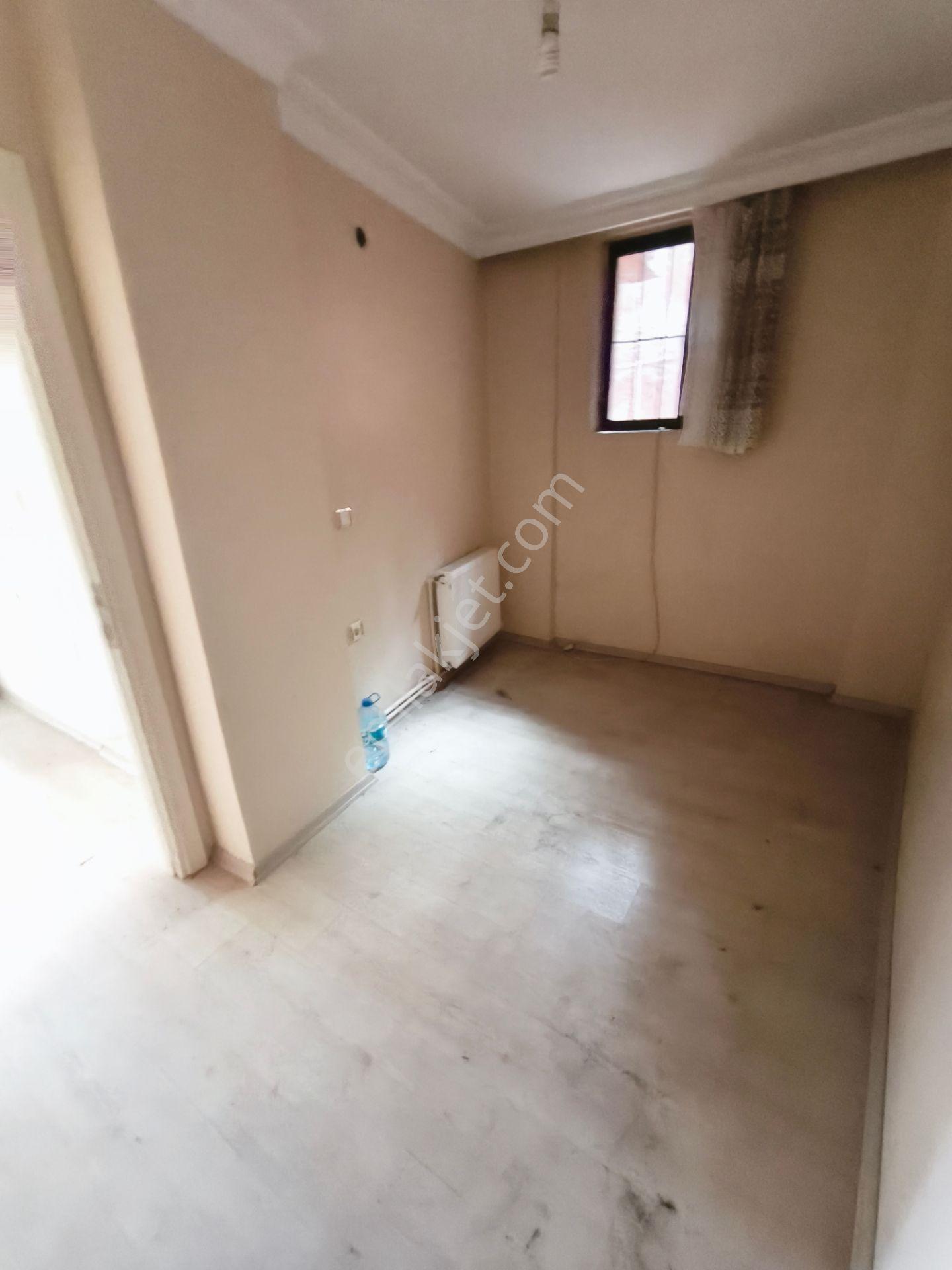 Eyüp Düğmeciler, 3+2 Ters Dublex , 15-16 Yıllık , Çok Havadar , Bakımlı , Masrafsız,bahçeli - Görsel 25