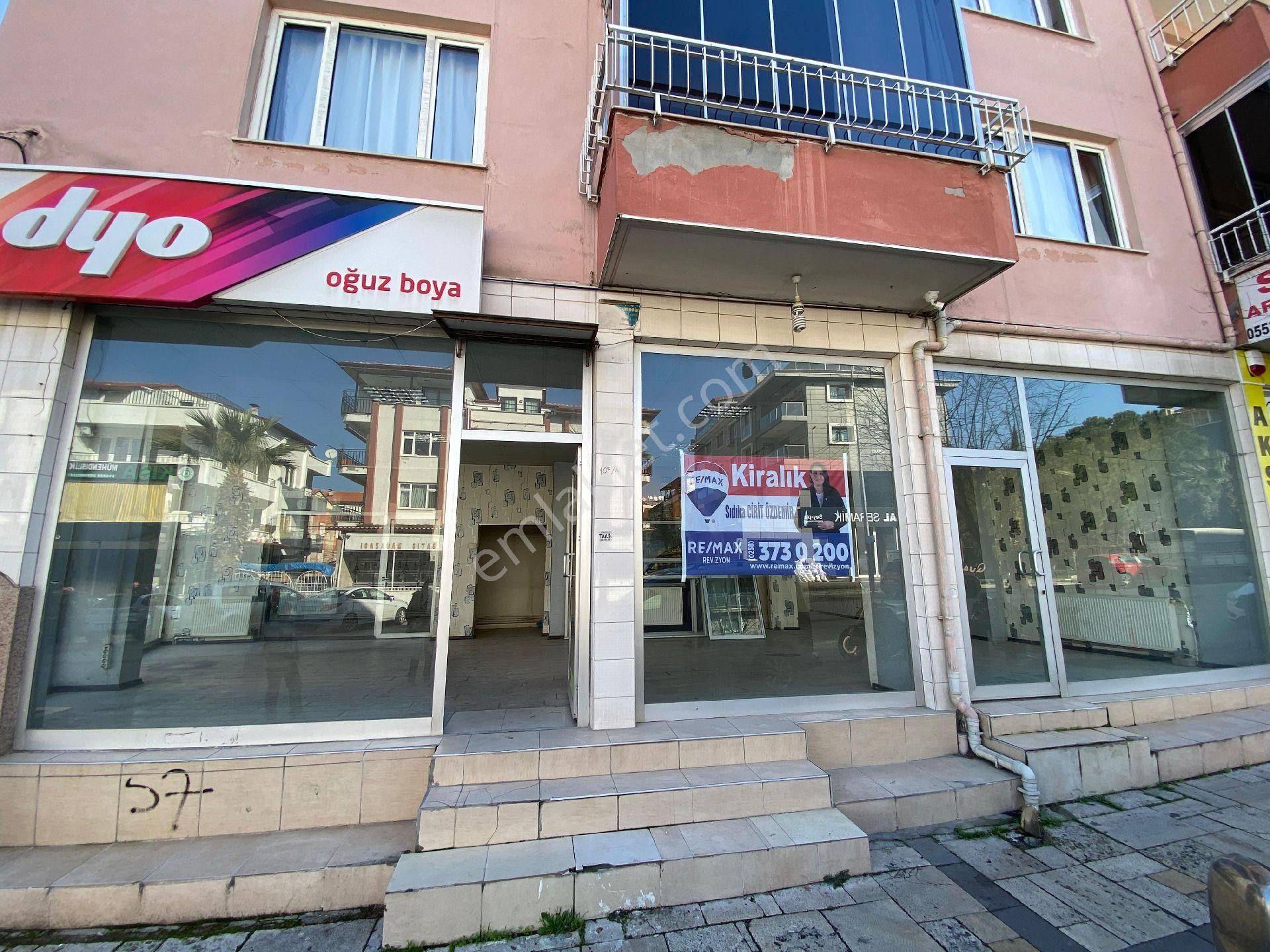 Cadde Üzeri Tabela Değeri Yüksek 25 Metre Cepheli Kiralık İş Yeri