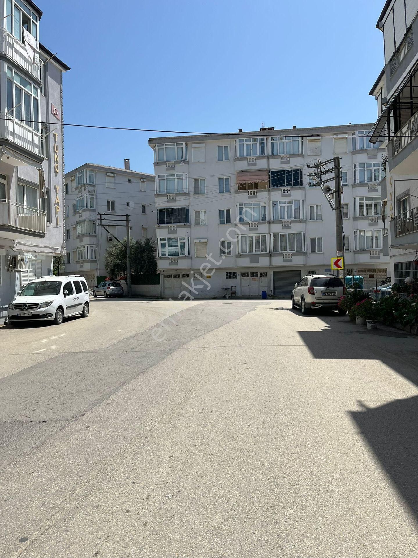 Gemlik K.kumla Feyza Emlak Tan Satılık Denize Yakin Dogalgazli Daire - Görsel 3