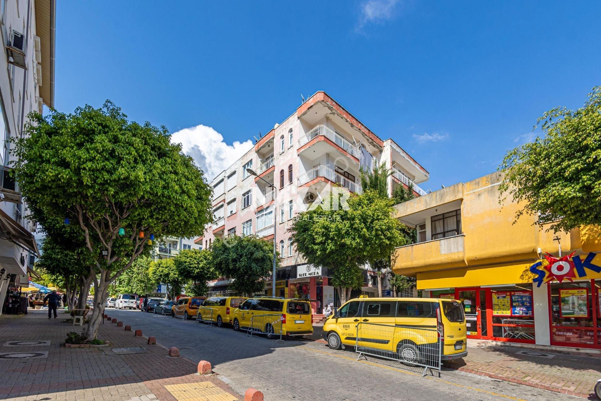 Alanya Merkez Şekerhane Cuma Pazarı'nda Kiralık 2+1 Daire