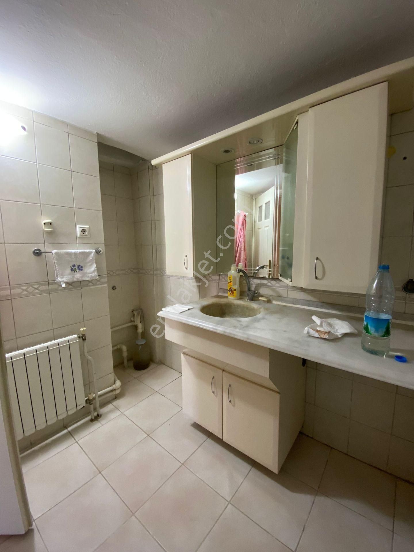 3+1 Arakat Asansörlü Doğalgazlı Önü Açık Merkezi Satılık Daire