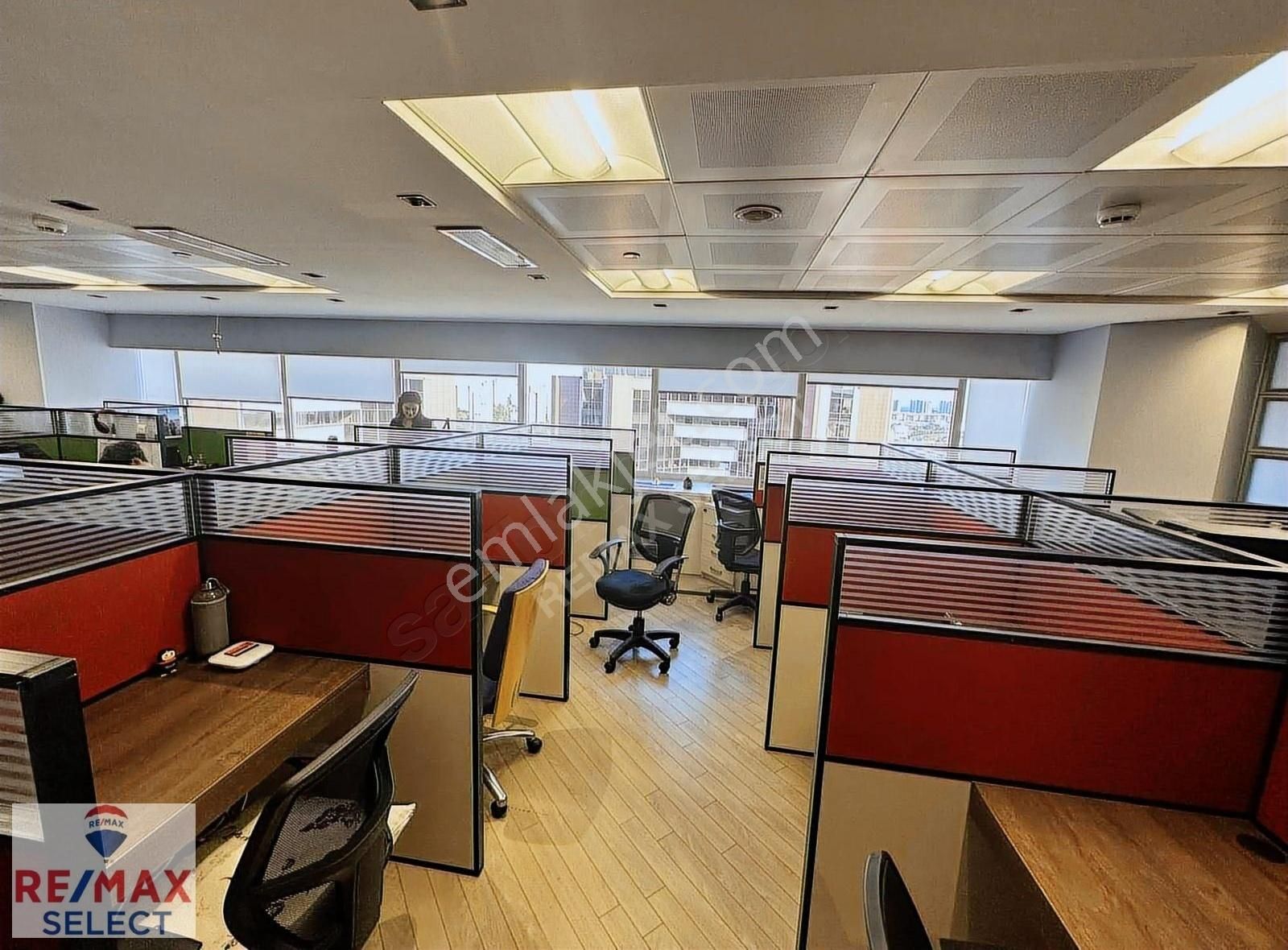 Dünya Ticaret Merkezi Egs Blokları 420 M2 Satılık Ofis