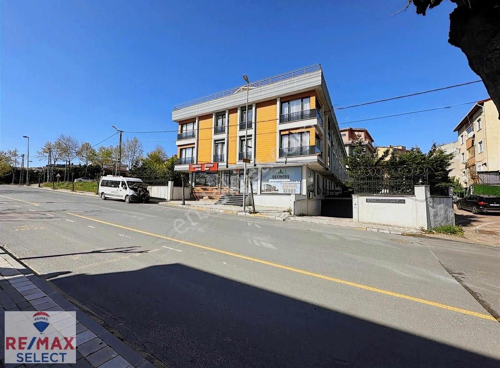 Remax Duygu Ersöz'den Fırüzköy Satılık Yenı Bına Da 3+1 Daıre