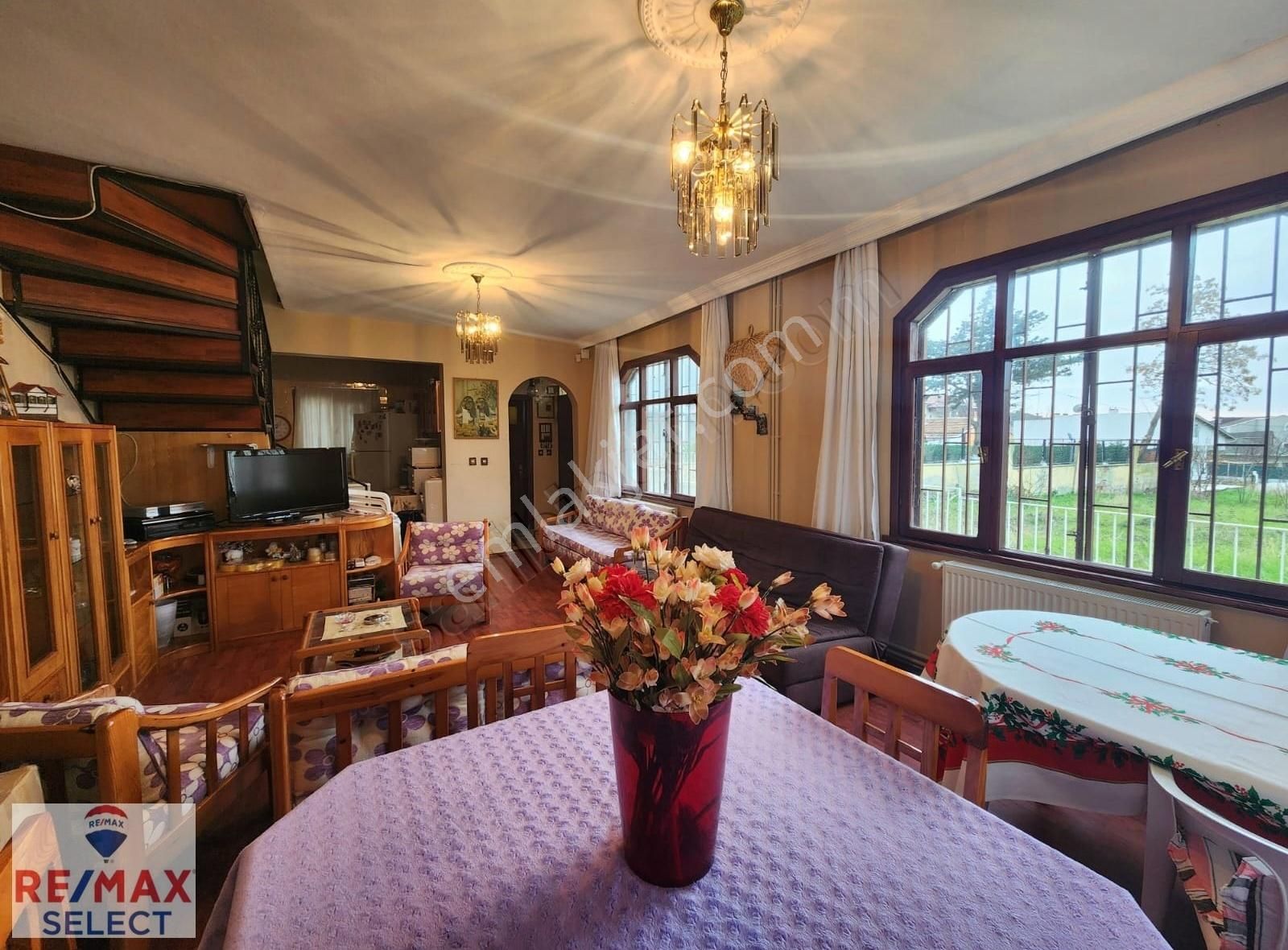 Remax Billur Bakan'dan Silivri Parkköy'de Satılık Dublex Villa - Görsel 2