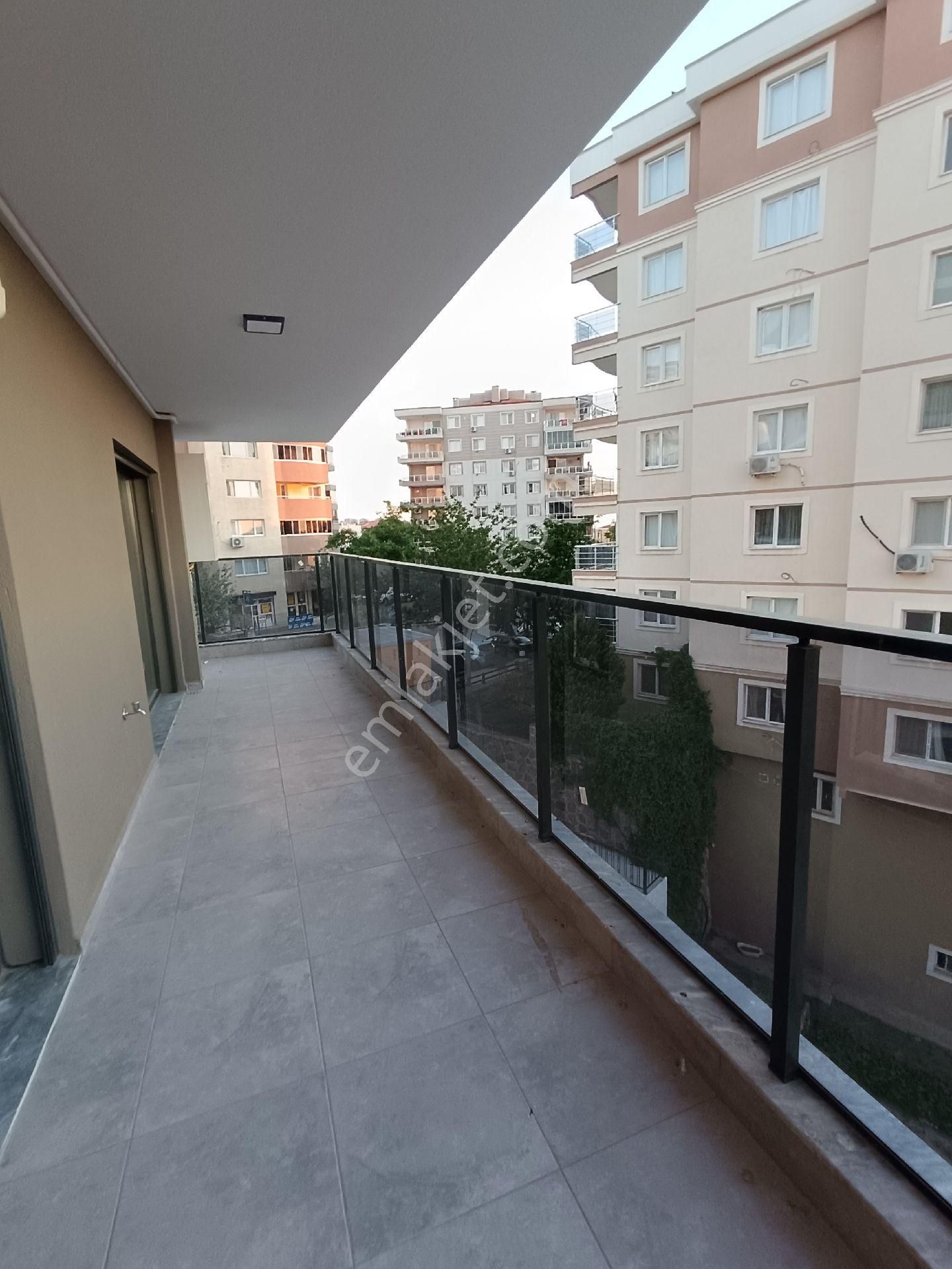 Ulukent 3+1 Lüks Satılık Havuzlu Site İçinde Ebeveyn Banyolu
