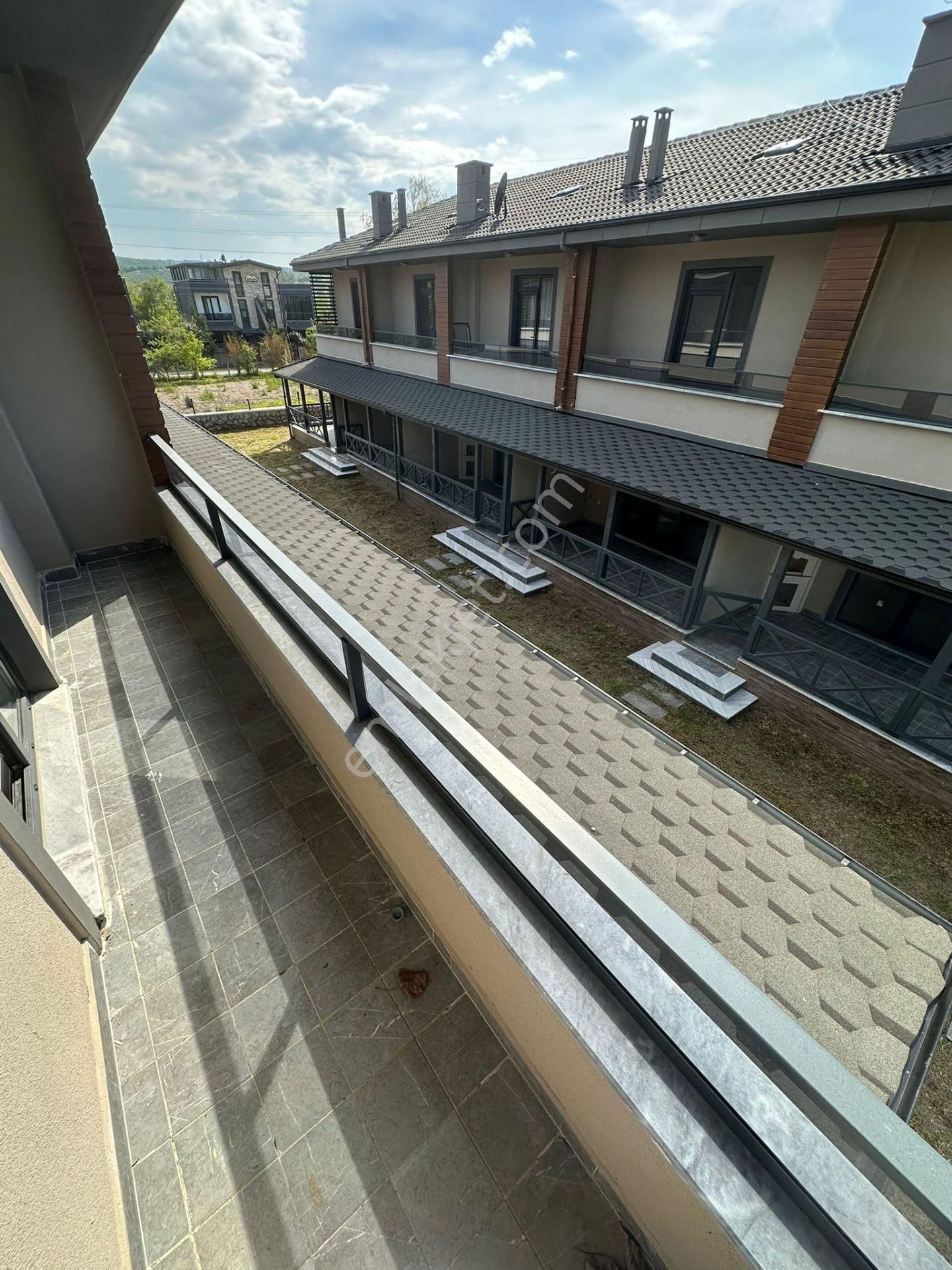 Turyap Sinan Varlık'tan Satılık Şömineli 2+1 Sıfır Dubleks Villa - Görsel 25