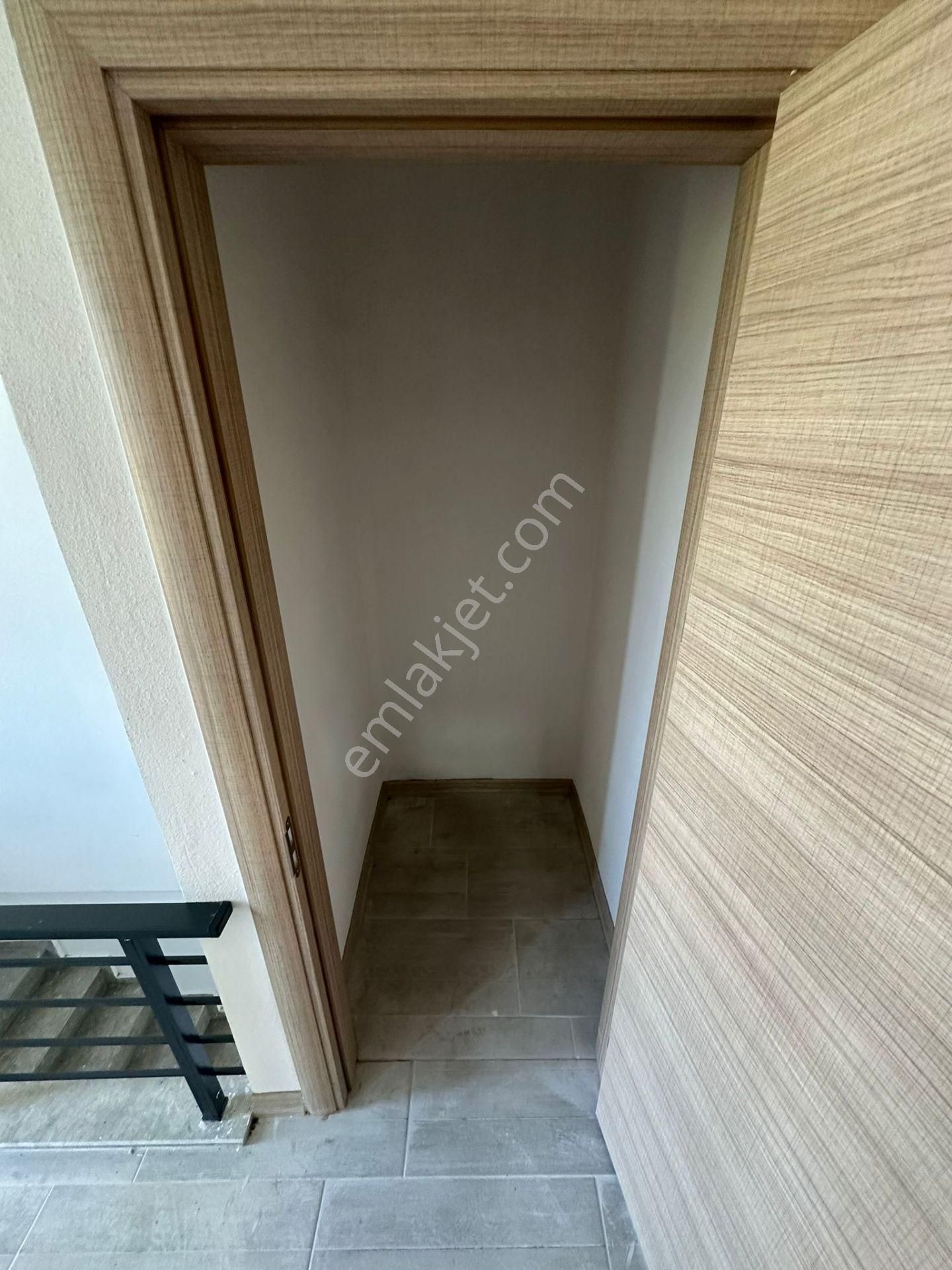 Turyap Sinan Varlık'tan Satılık Şömineli 2+1 Sıfır Dubleks Villa - Görsel 30