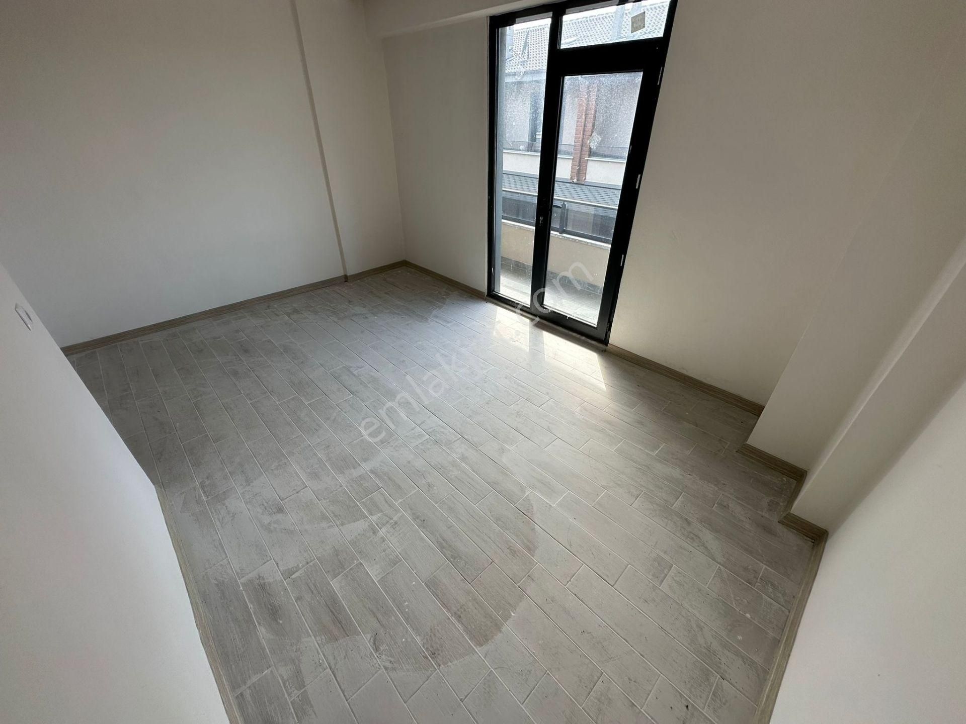 Turyap Sinan Varlık'tan Satılık Şömineli 2+1 Sıfır Dubleks Villa - Görsel 24