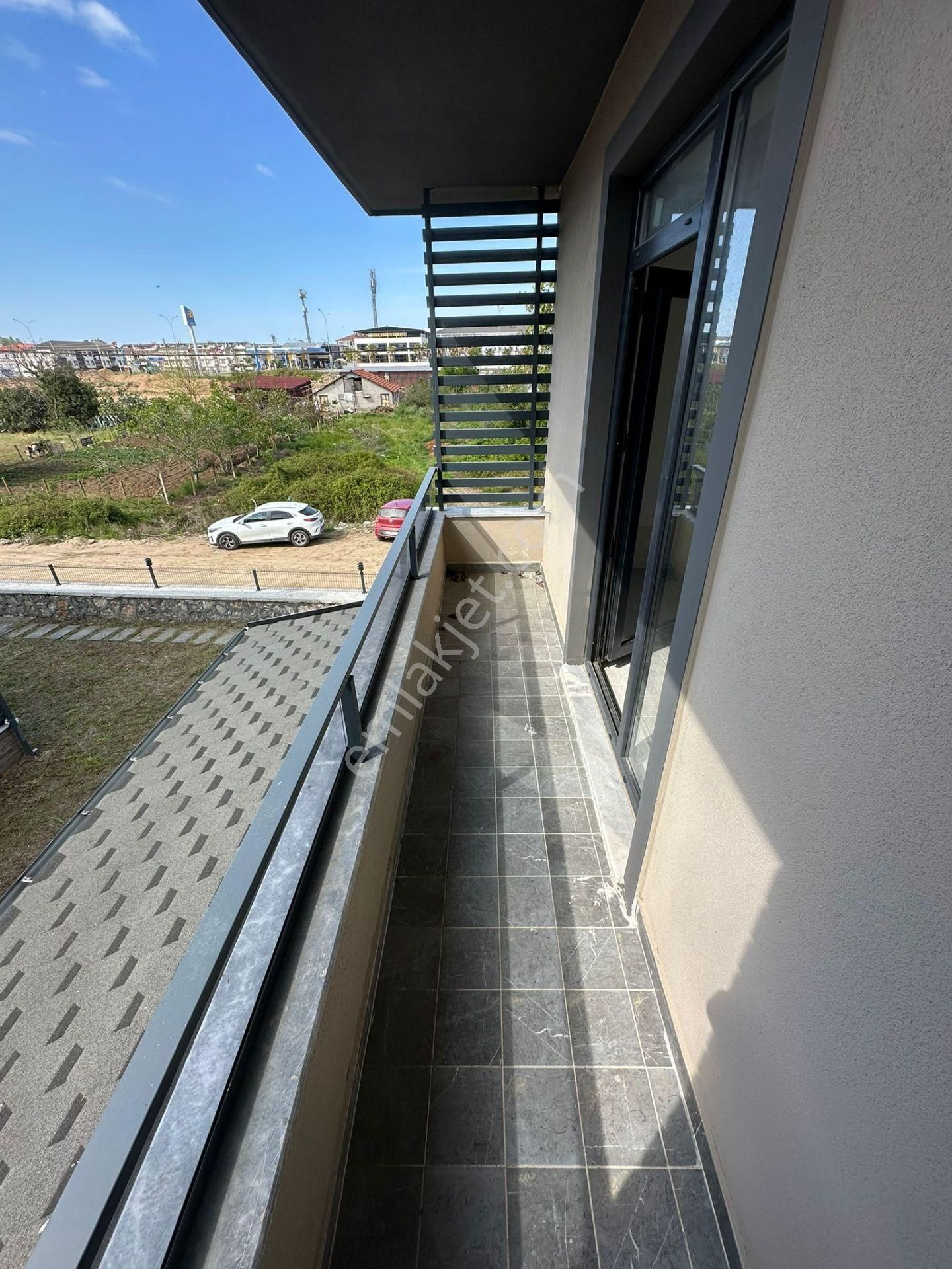 Turyap Sinan Varlık'tan Satılık Şömineli 2+1 Sıfır Dubleks Villa - Görsel 26