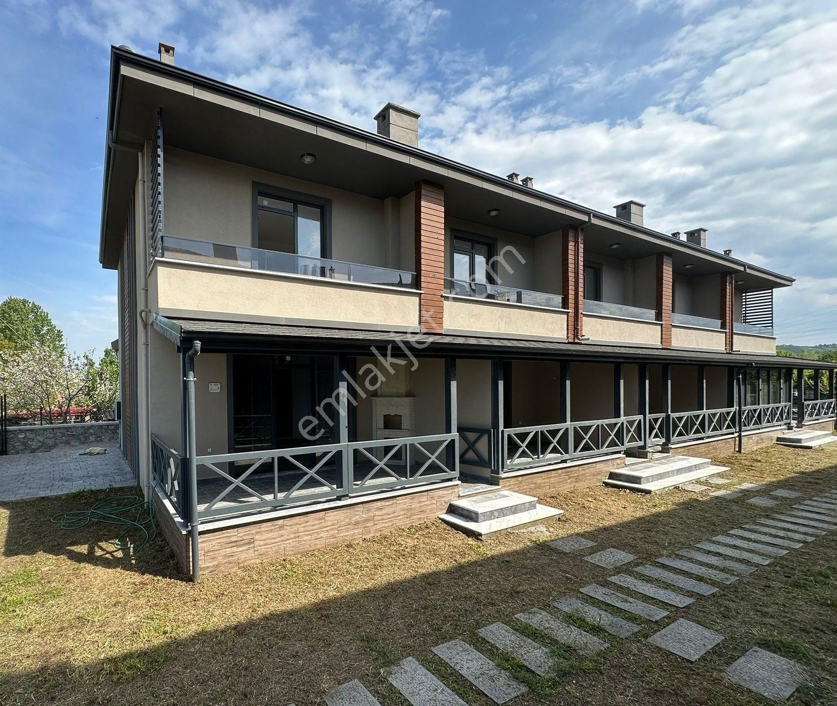 Turyap Sinan Varlık'tan Satılık Şömineli 2+1 Sıfır Dubleks Villa - Görsel 2