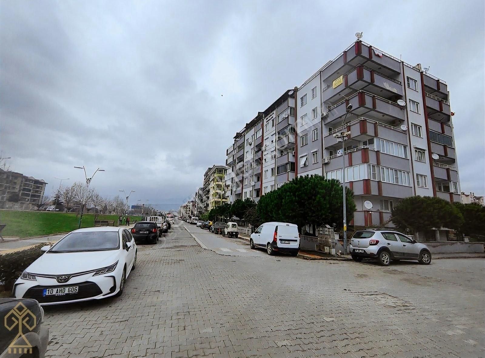 Yürüyüş Yolu Cepheli 5+1 Dubleks Merkezi Konum, Önü Açık! - Görsel 15