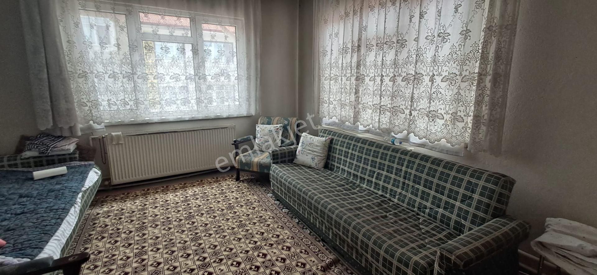 Kütahya Merkez Maltepe Mah. Satılık 3 Katlı Müstakil