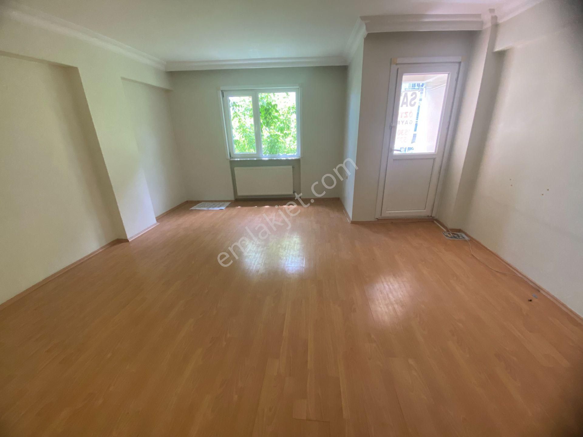 Erarslandan 16 Yıllık Binada 2+1daire 80m2 Kat2 Kombili Kocasinan Merkez Mahallesi