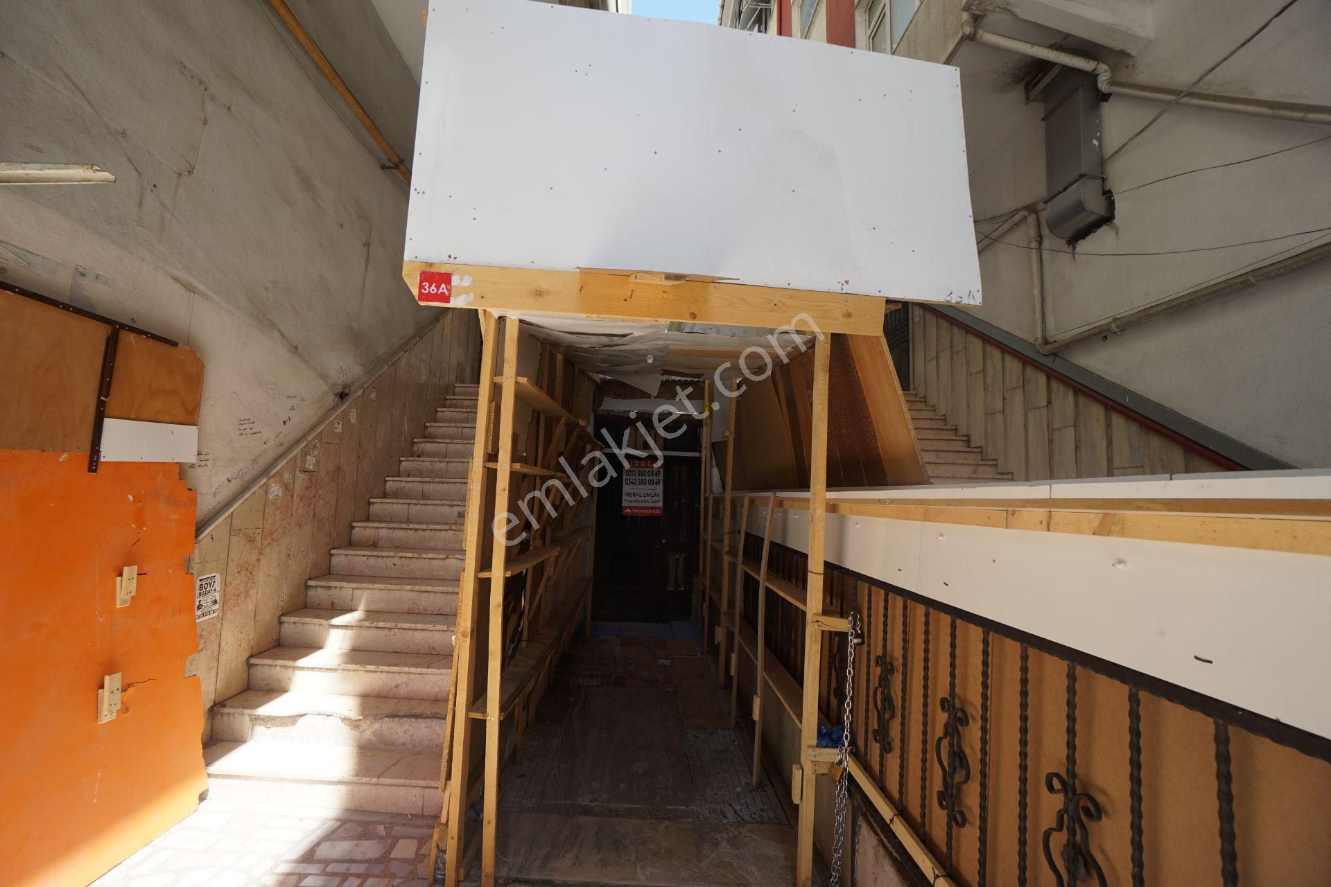 Meral R6114 Hürriyet Cd Girişli Geniş 250m2 Kiralık Depo İşyeri - Görsel 11