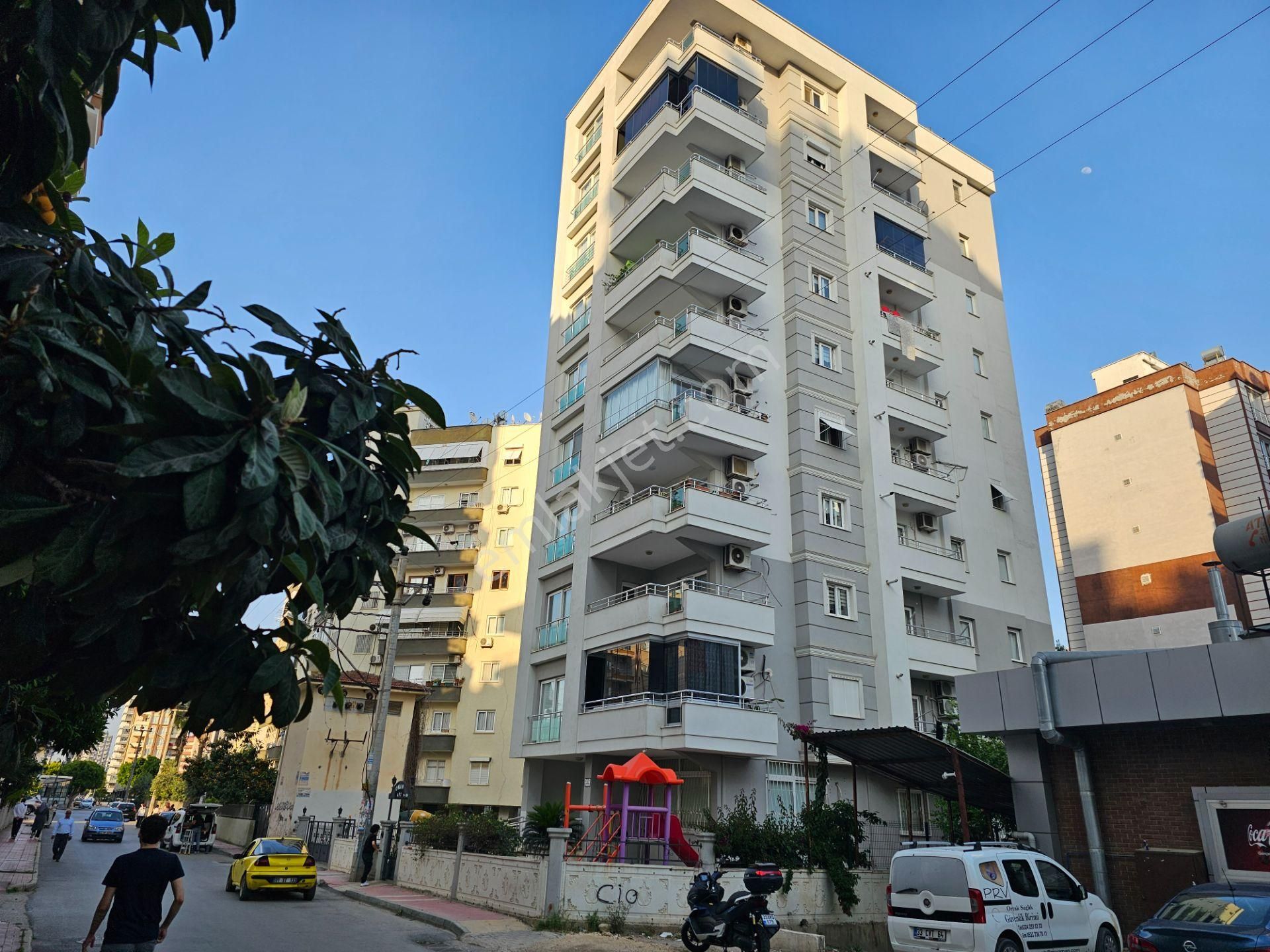 Mersin Mezitli Menderes Satılık 4+1 Daire